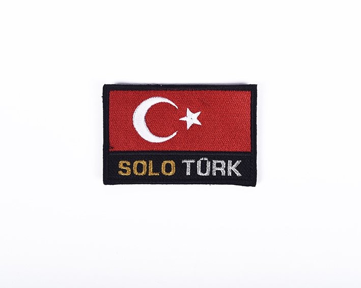 Türk Bayraklı Solotürk Peçi