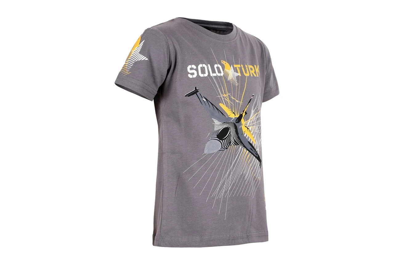  Gri Kanatlı Tişört