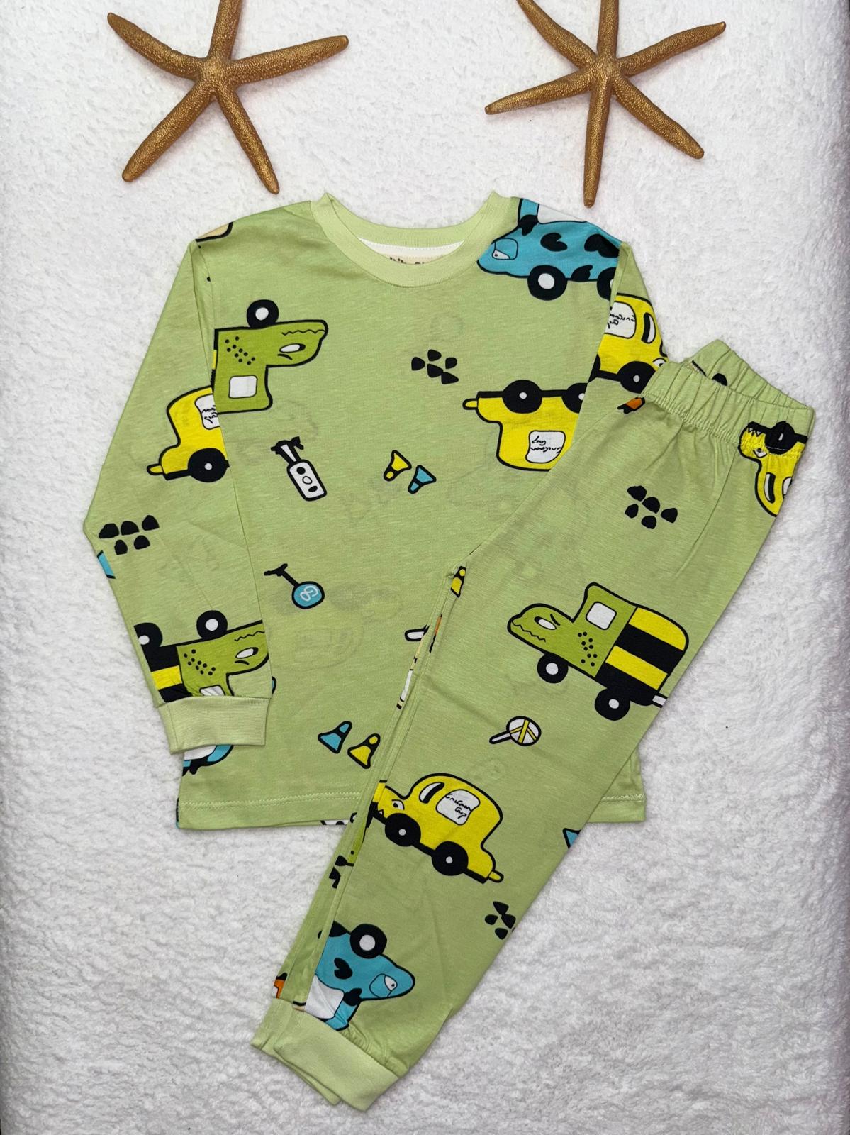 YEŞİL ARABALI PİJAMA TAKIMI