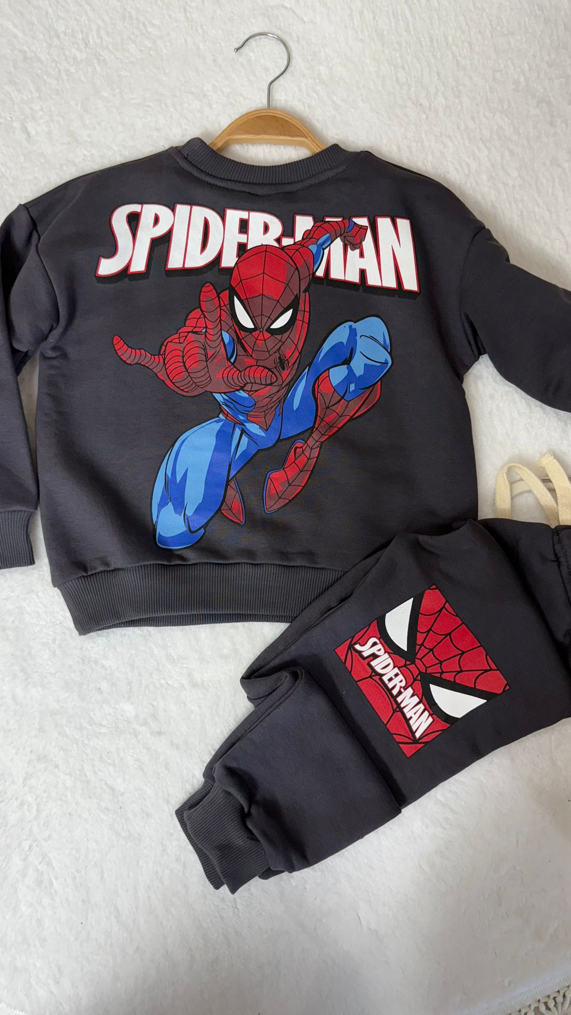 MARVEL FÜME SPIDERMAN