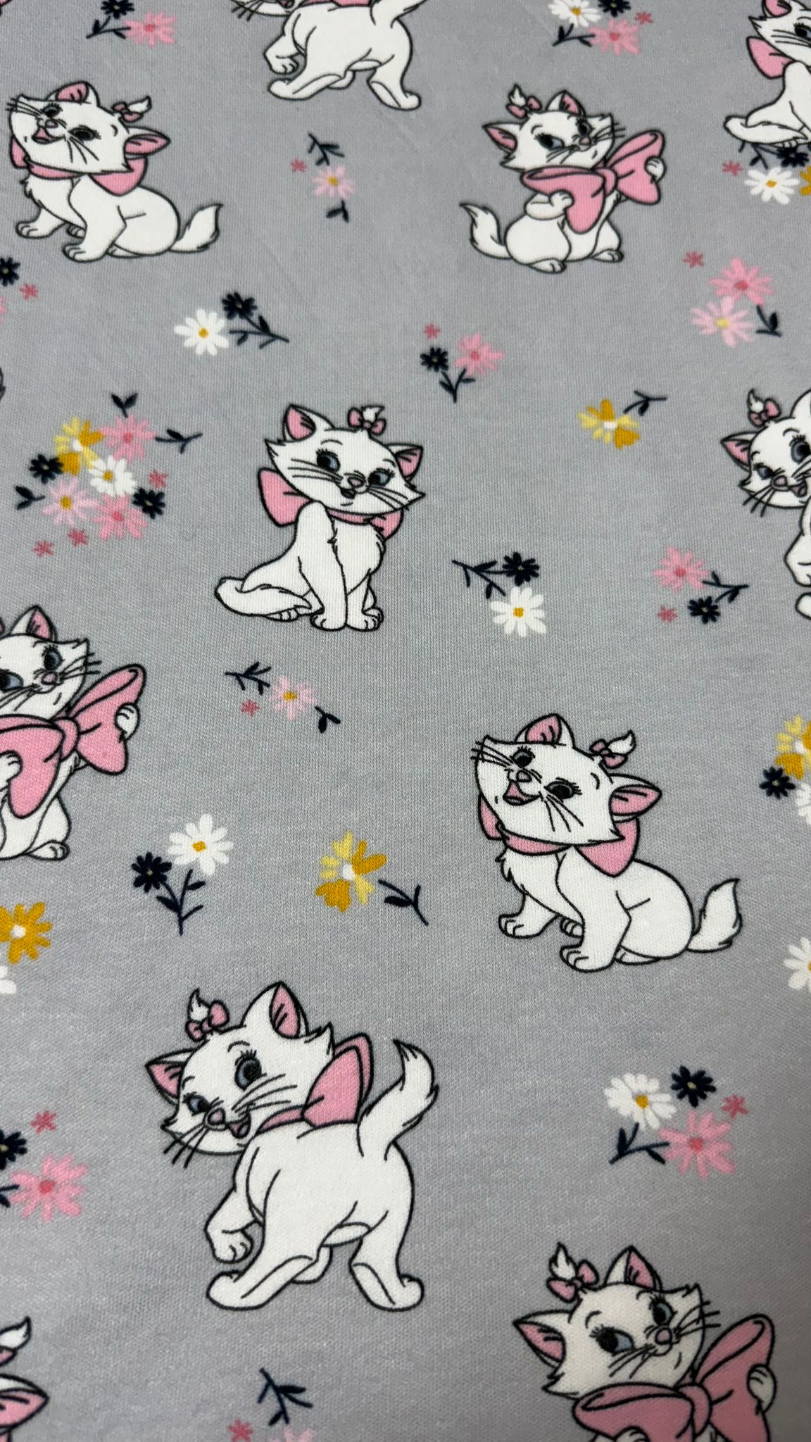 GRİ KEDİLİ PİJAMA TAKIMI