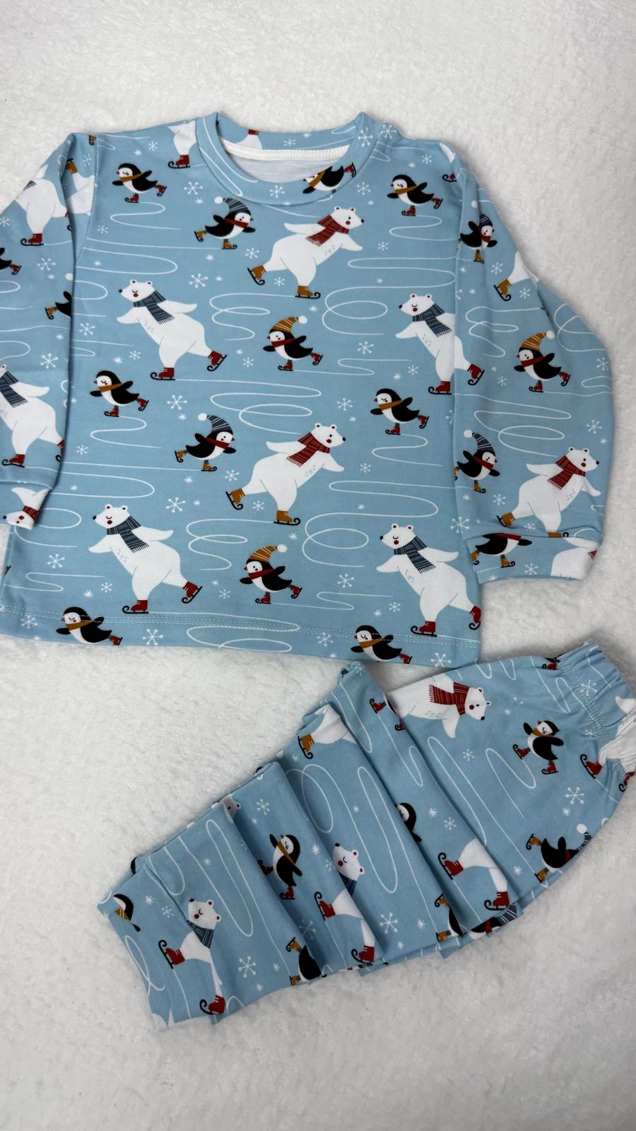 KIŞ TEMALI PİJAMA TAKIMI