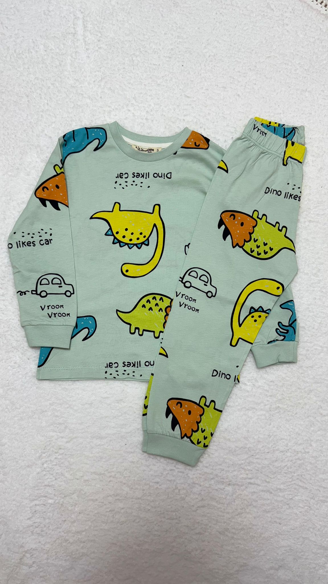 YEŞİL DİNOZOR PİJAMA TAKIMI