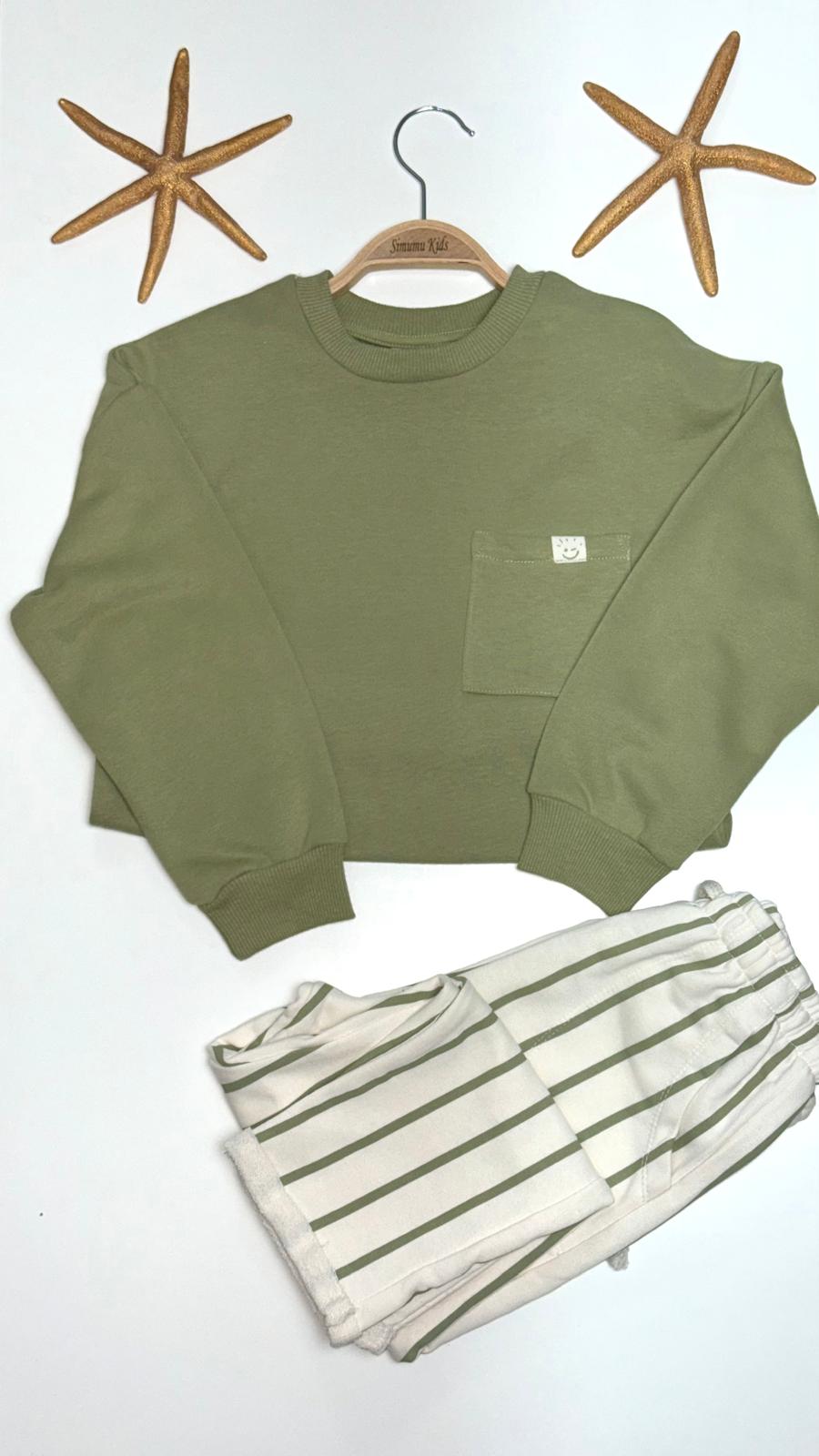 YEŞİL ÇİZGİLİ ERKEK ÇOCUK TAKIM