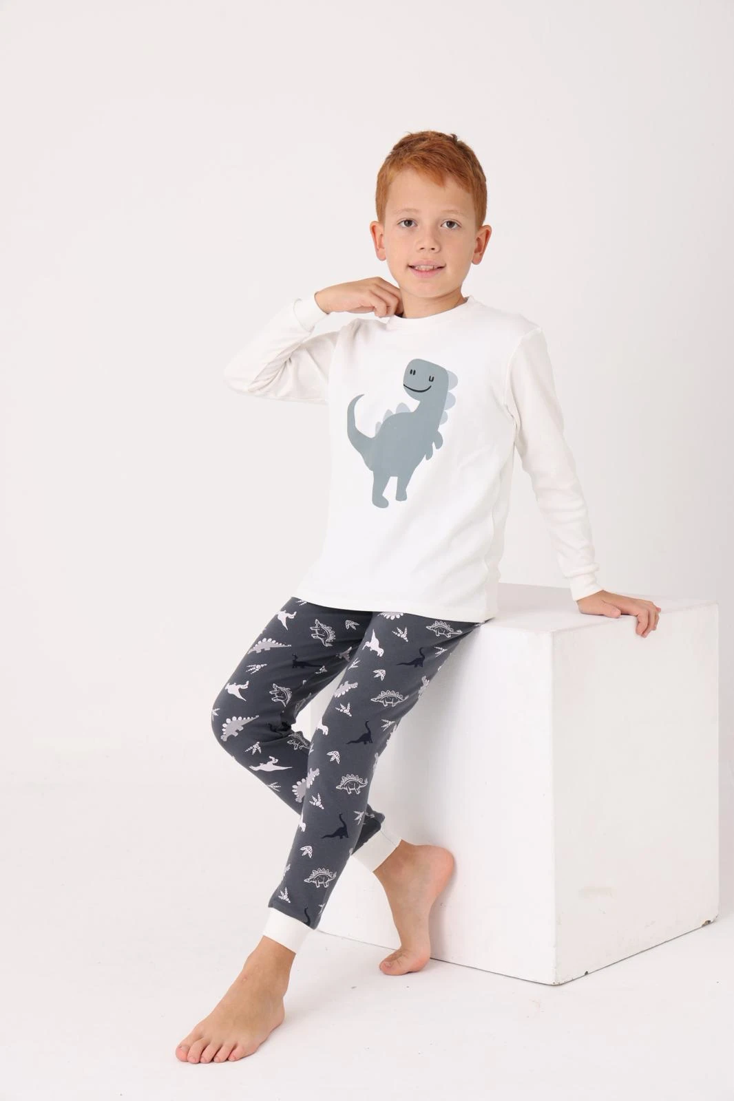 BEYAZ DİNOZORLU PİJAMA TAKIMI