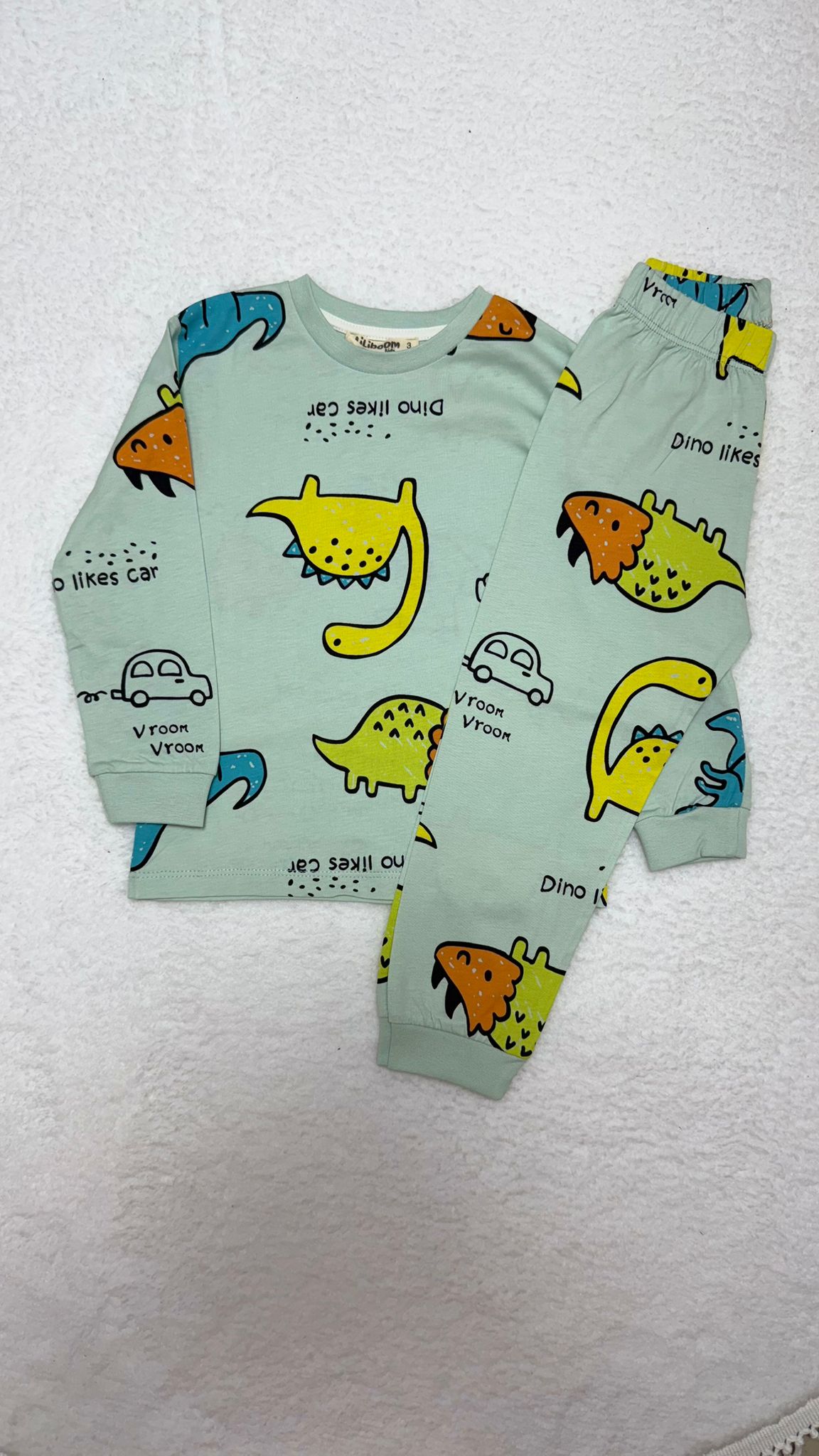 YEŞİL DİNOZOR PİJAMA TAKIMI