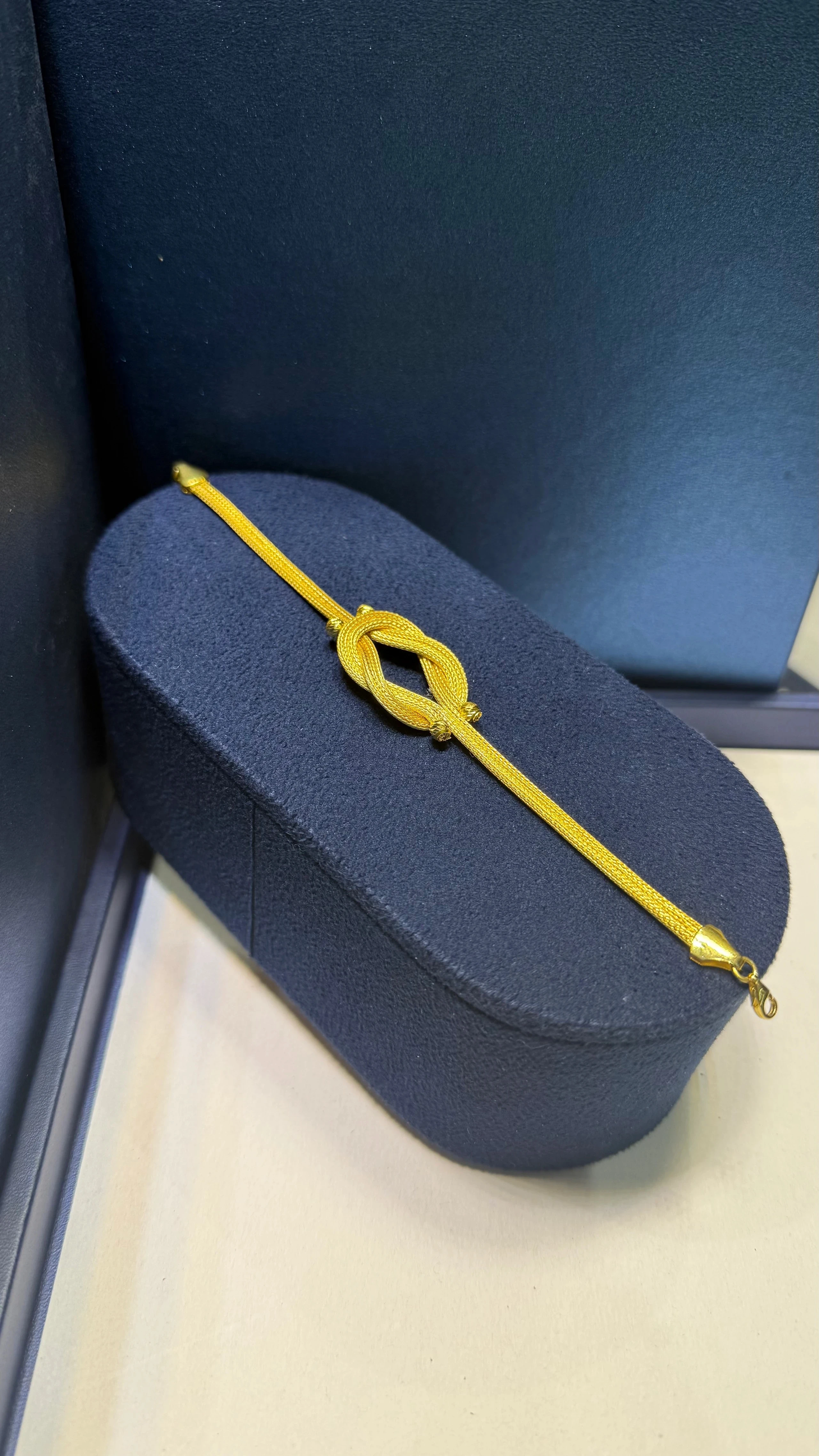 925 Ayar Gümüş Üzeri 22 Ayar Altın Kaplama Hasır Düğüm Model Bileklik