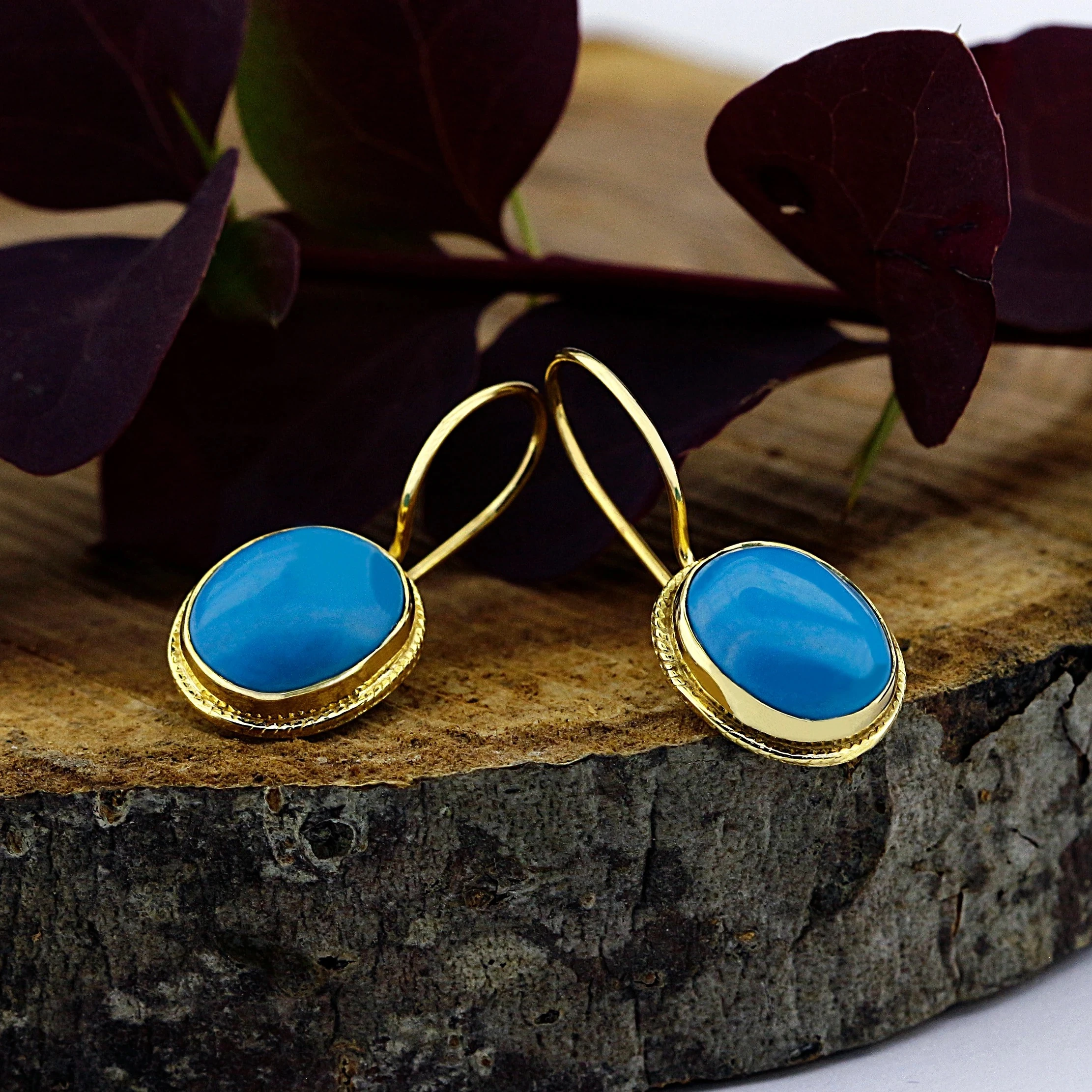 925 Ayar Gümüş Üzeri Altın Kaplama Doğal Taşlı Küpe 