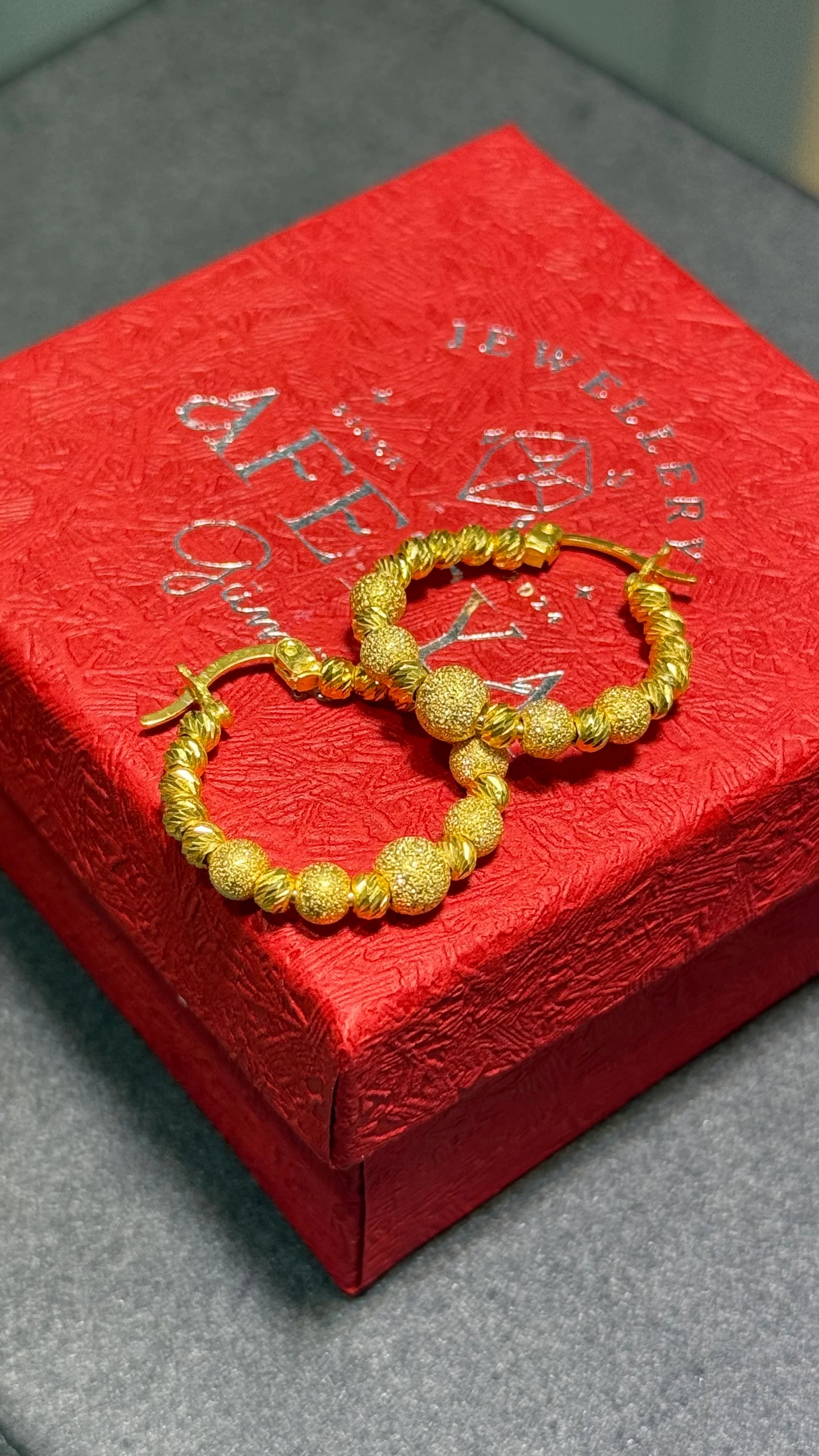 925 Ayar Gümüş Üzeri 22 Ayar Altın Kaplama Büyük Toplu Dorika Küpe