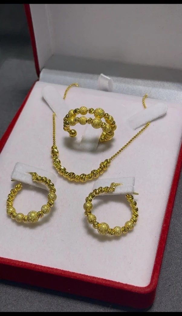 925 Ayar Gümüş Üzeri 22 Ayar Altın Kaplama Dorika Yüzük Kolye Küpe Set