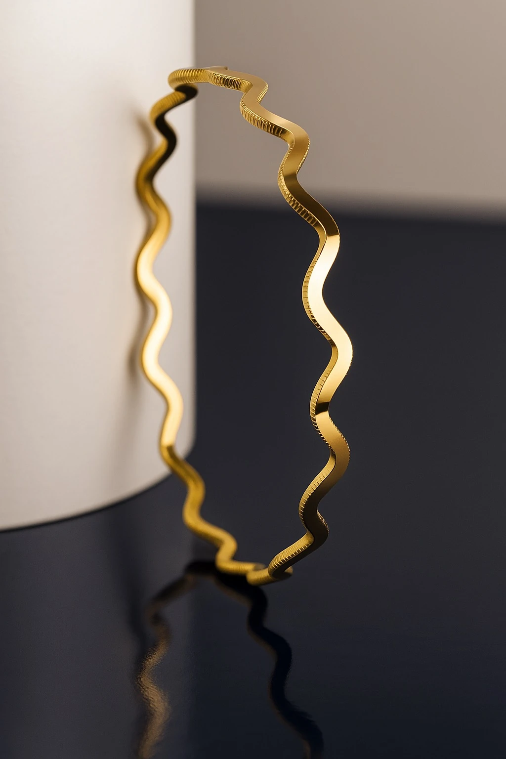 925 Ayar Gümüş Üzeri 22 Ayar Altın Kaplama Zikzak Ajda Bilezik