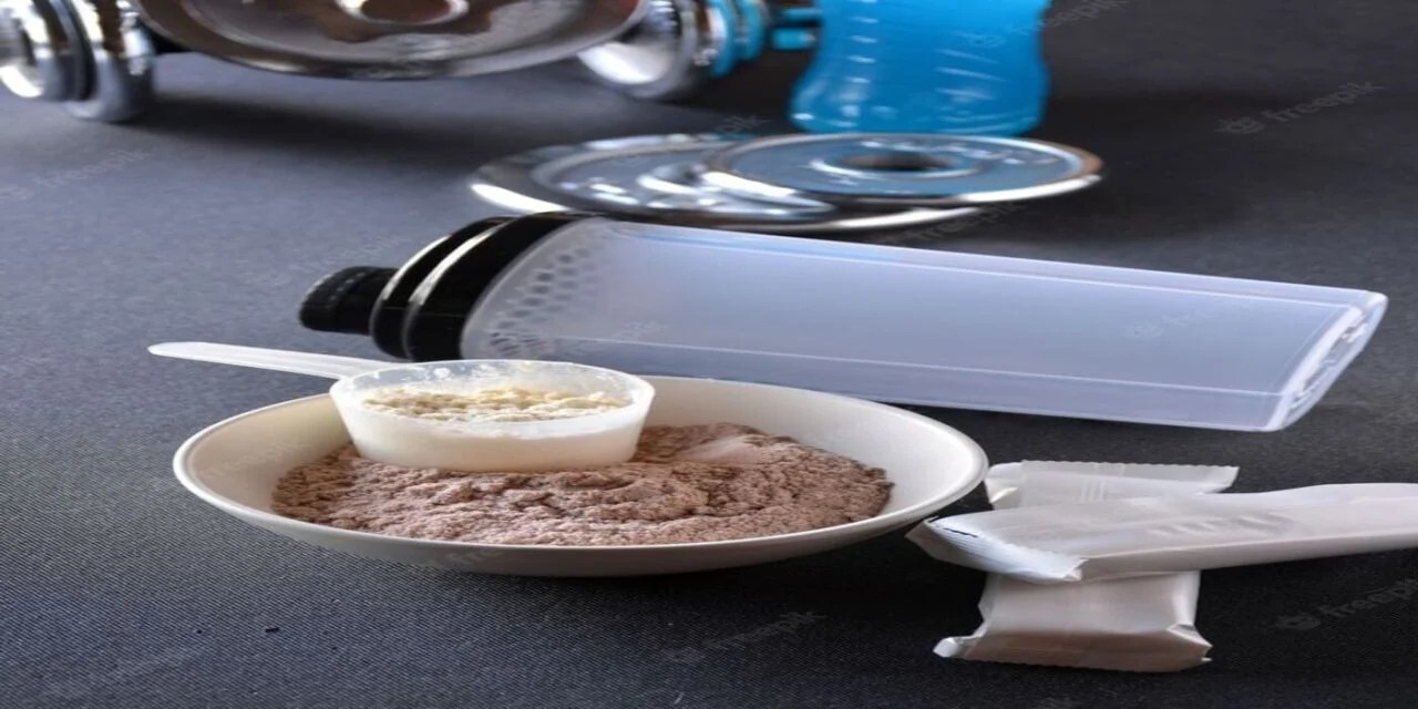 Sporcular İçin Protein Tozlarının Rolü: Performansı Artırma ve İyileşmeyi Destekleme