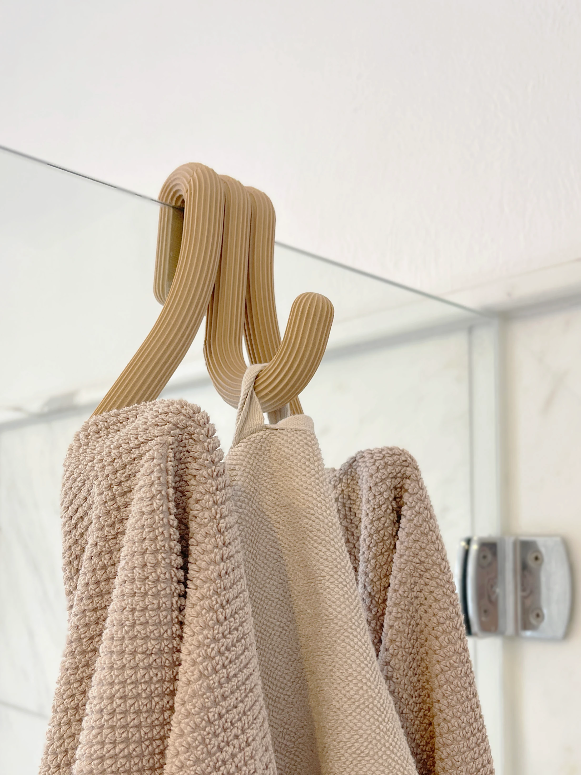 CAM DUŞAKABİN ASKILIĞI