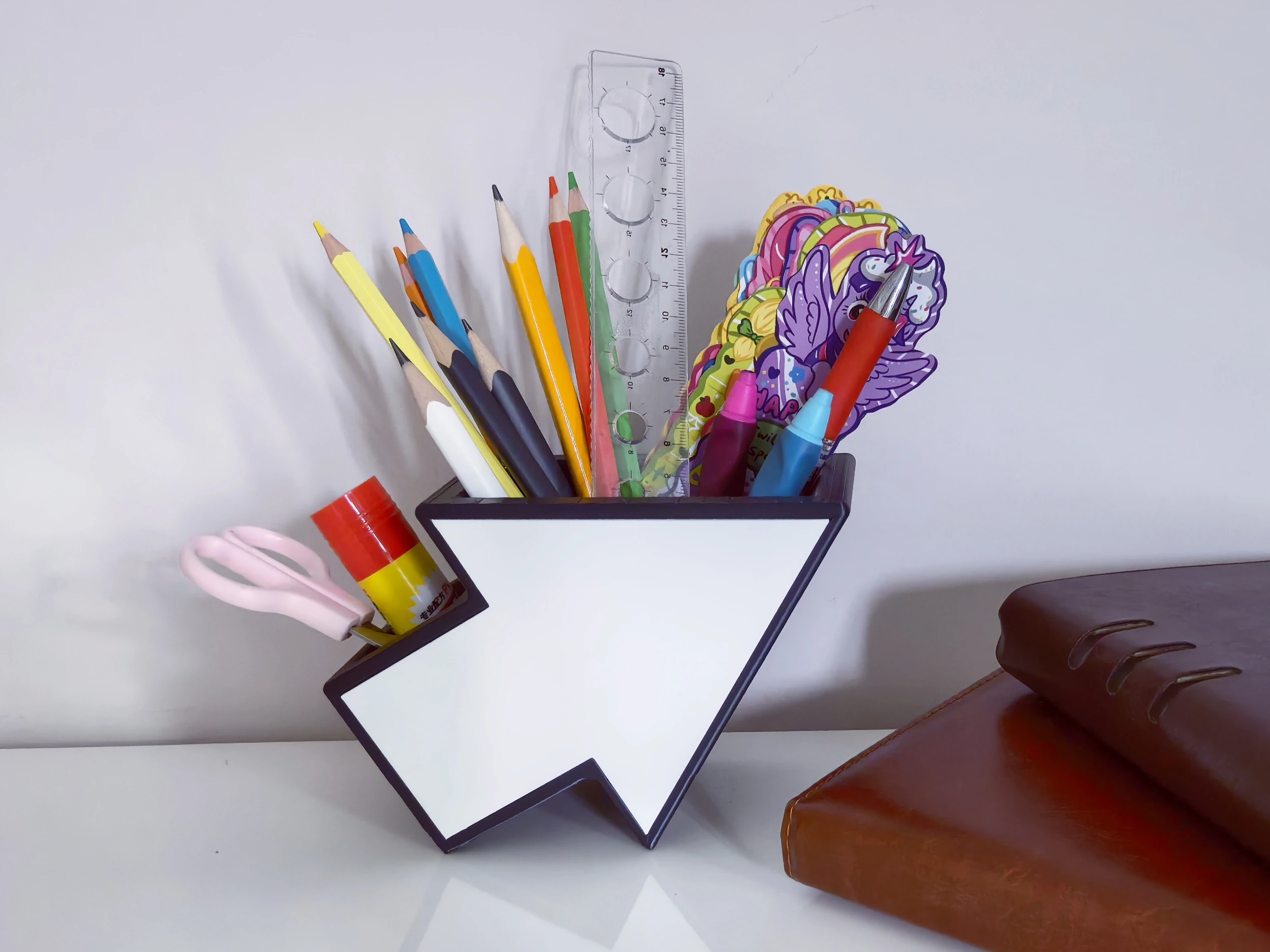 YÖN GÖSTEREN ÜRÜN STANDI 