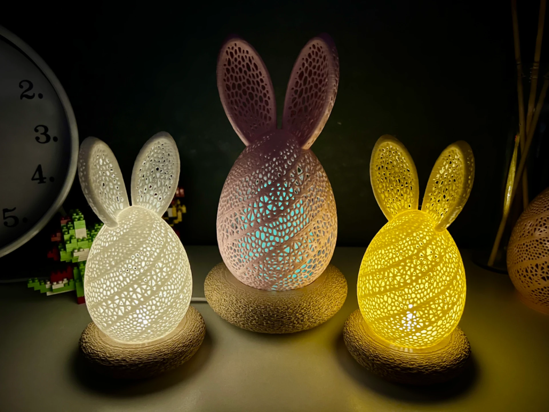 YUMURTA TAVŞAN GECE LAMBASI 