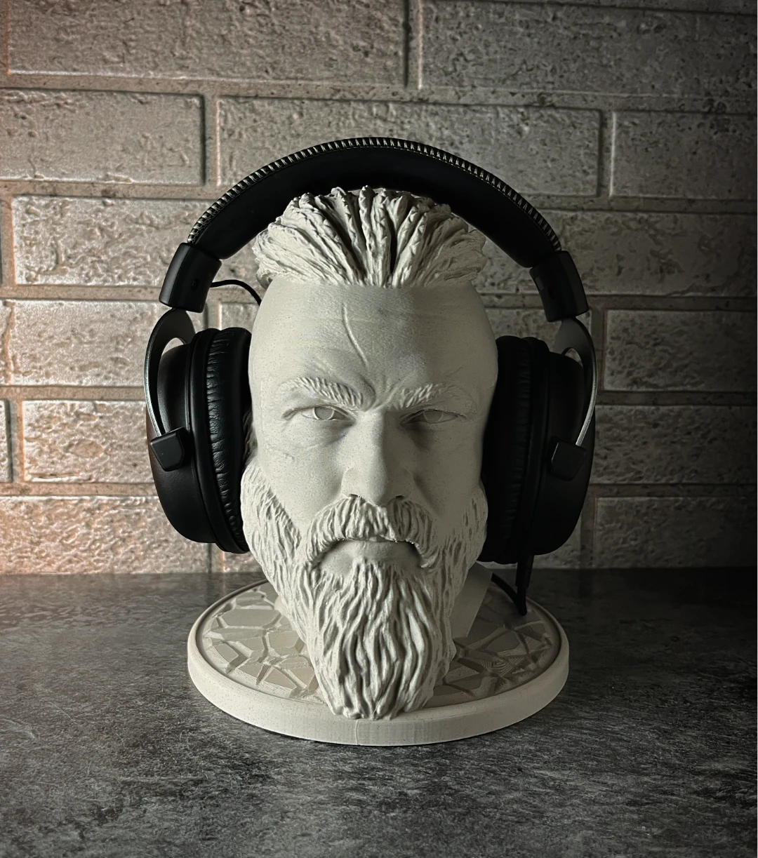 RAGNAR LOTHBROK KULAKLIK STANDI