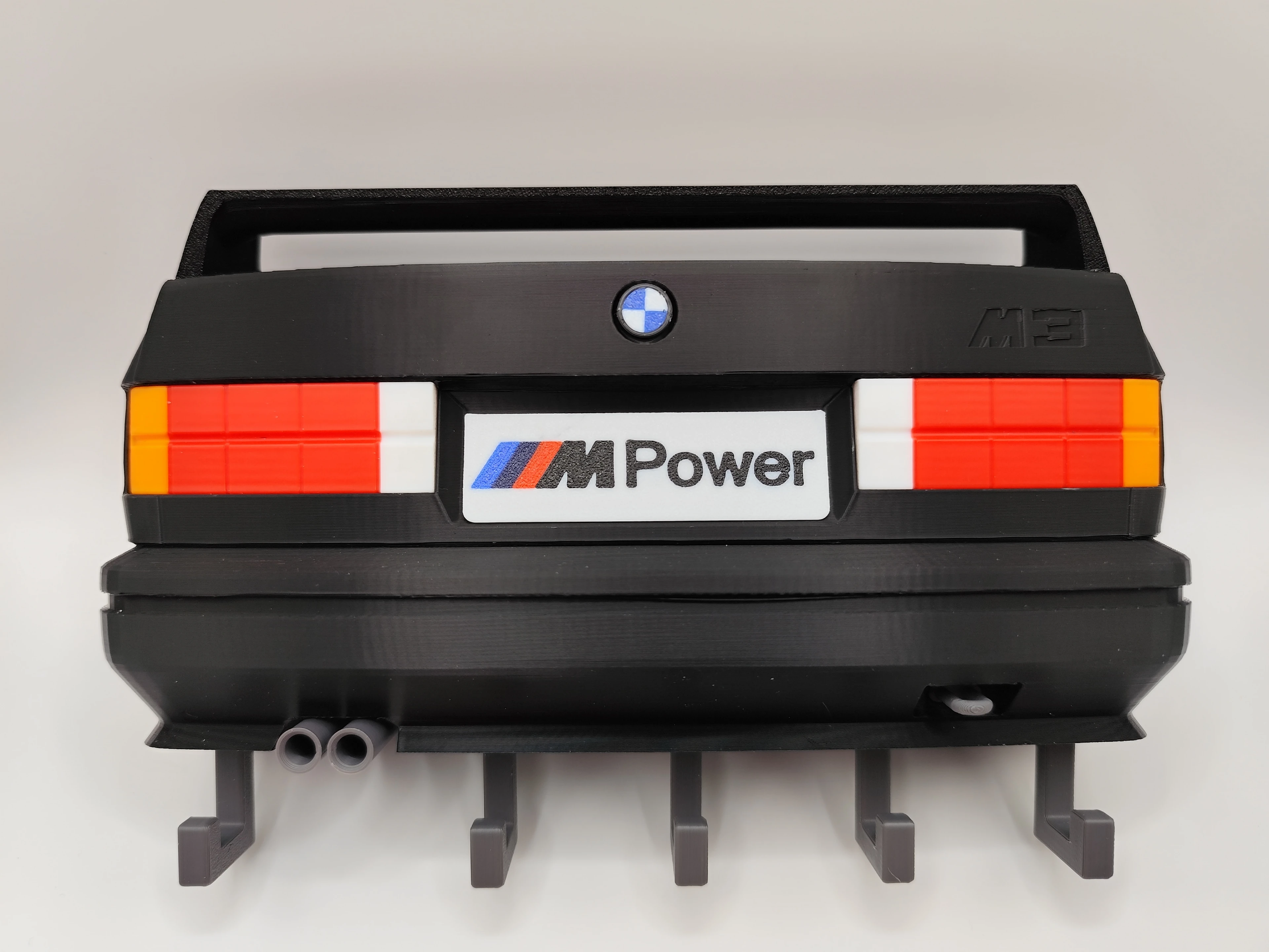 BMW E30 M3 DUVARA MOTAJ ANAHTARLIK