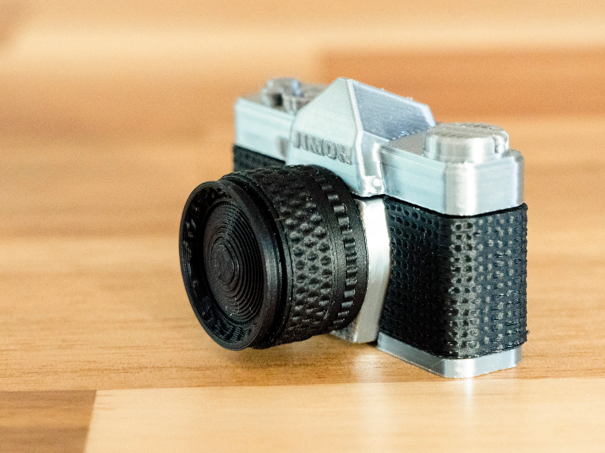 FOTOĞRAF MAKİNESİ ANAHTARLIK