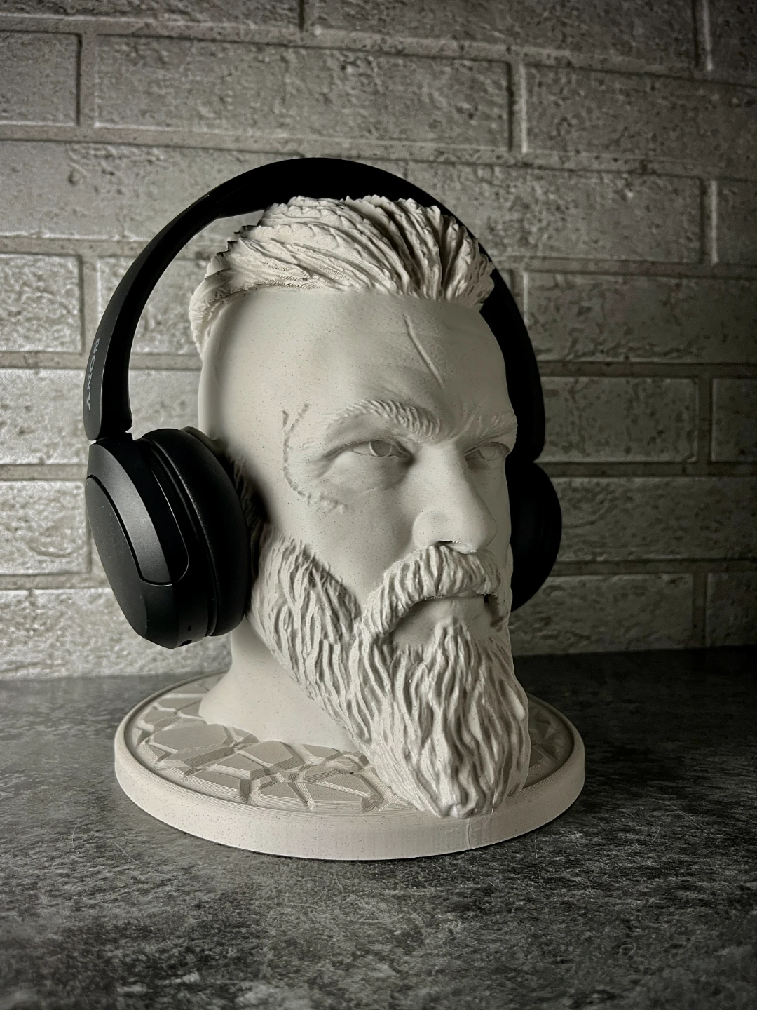 RAGNAR LOTHBROK KULAKLIK STANDI