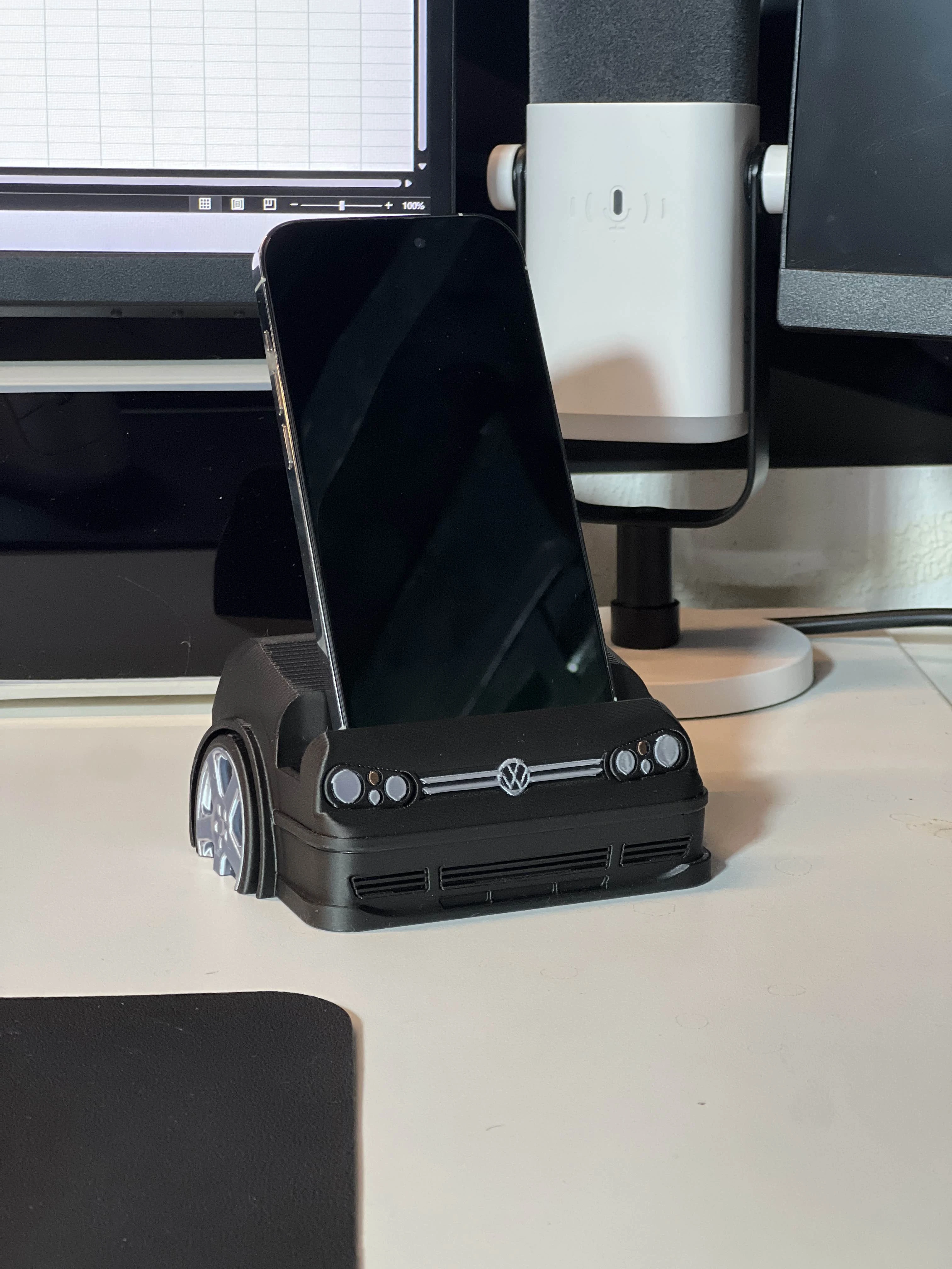 GOLF 4 TELEFON STANDI