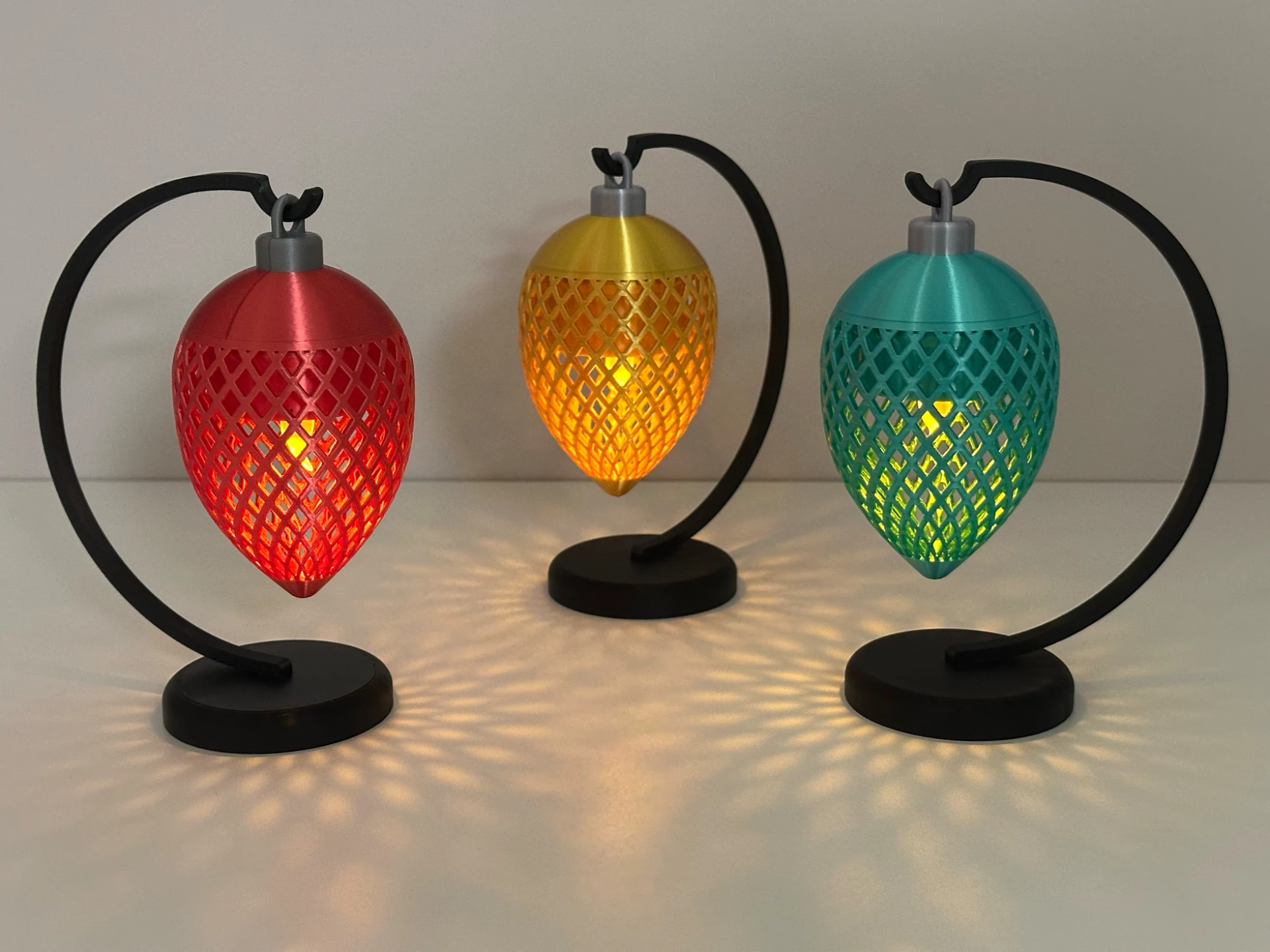 DEKORATİF YUMURTA MASA APLİĞİ