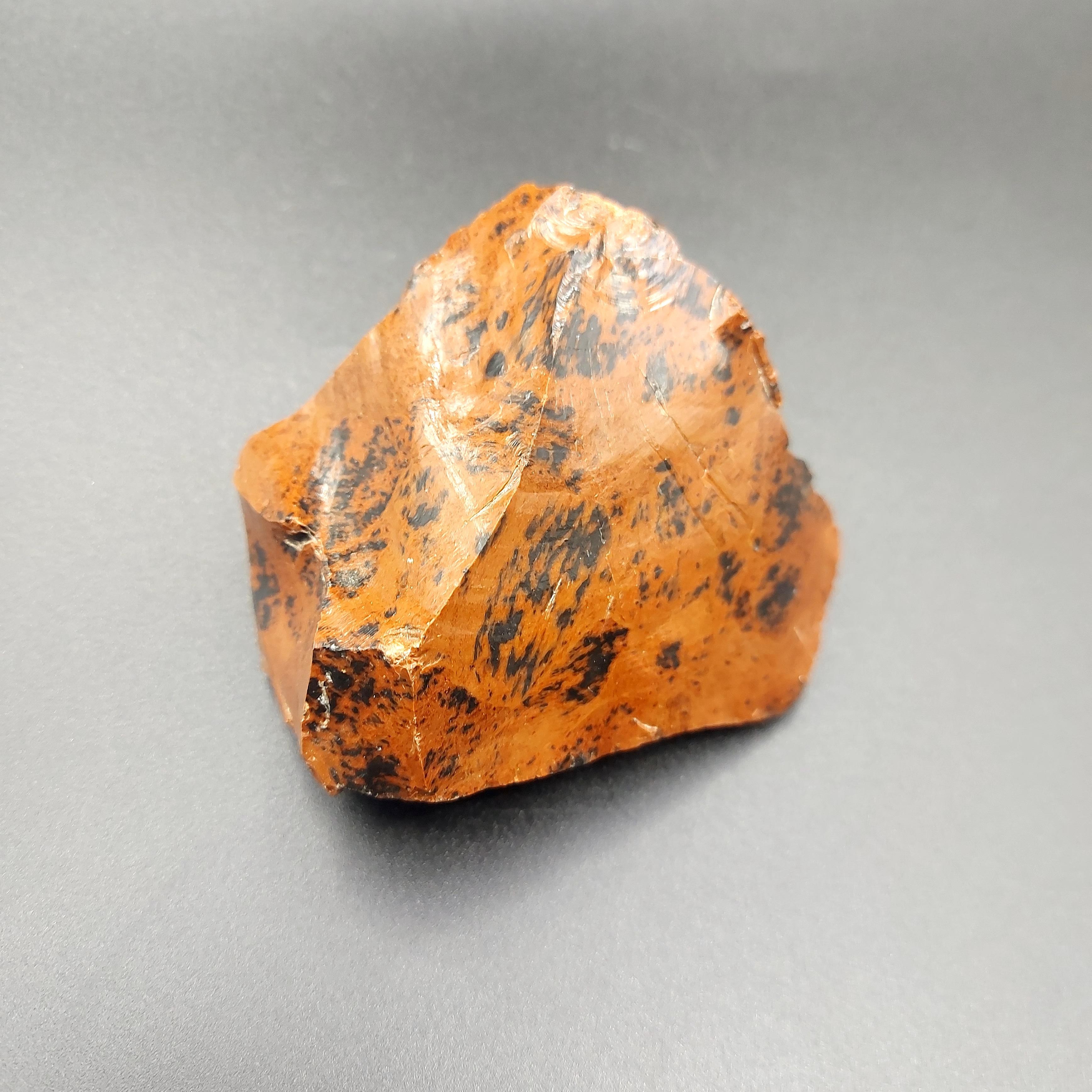 Maun [ Mohagany ] Obsidyen Doğal Kayaç