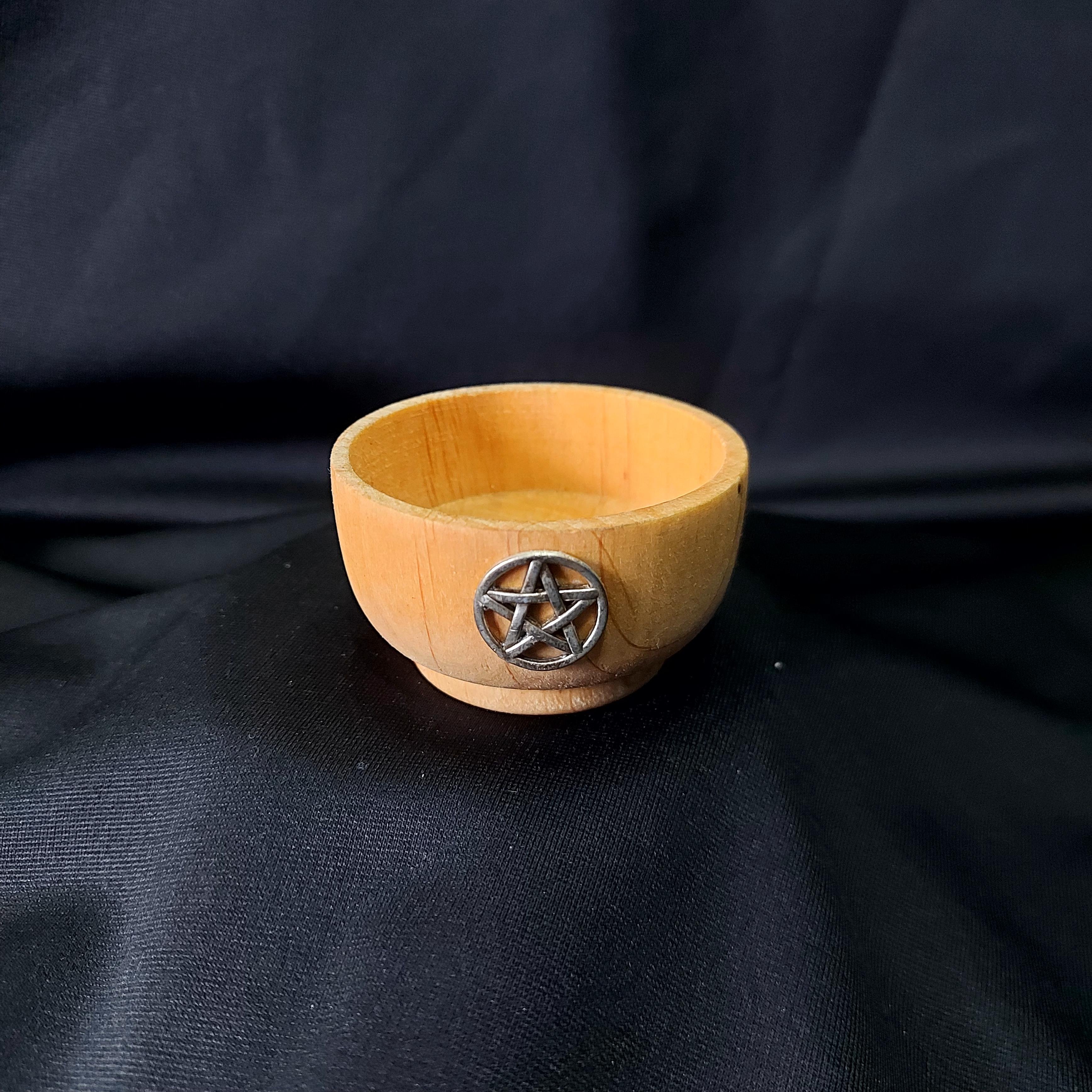 Bambu Mini Altar Kasesi Metal Pentagramlı