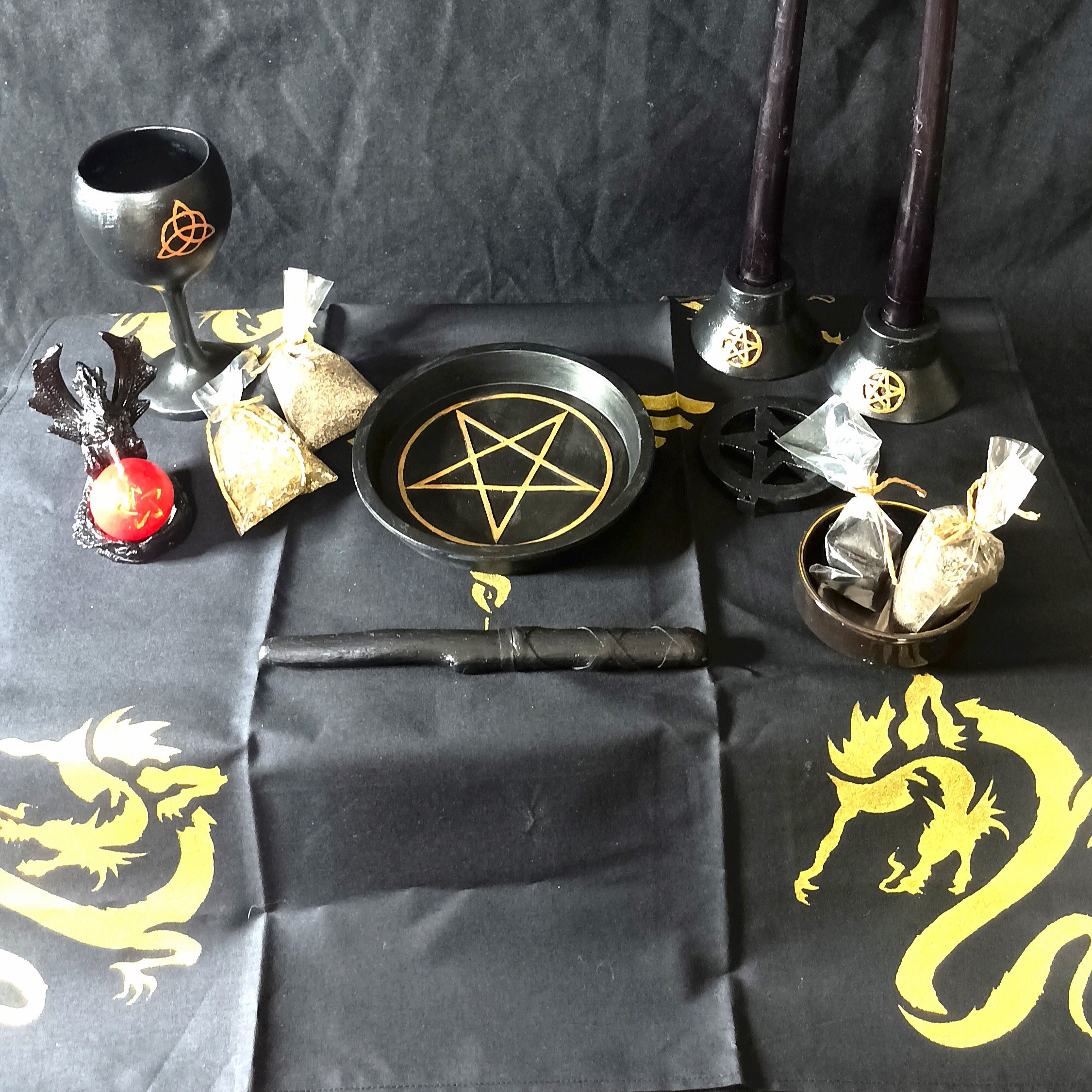 Caduceus & Dragons Black Gold 
