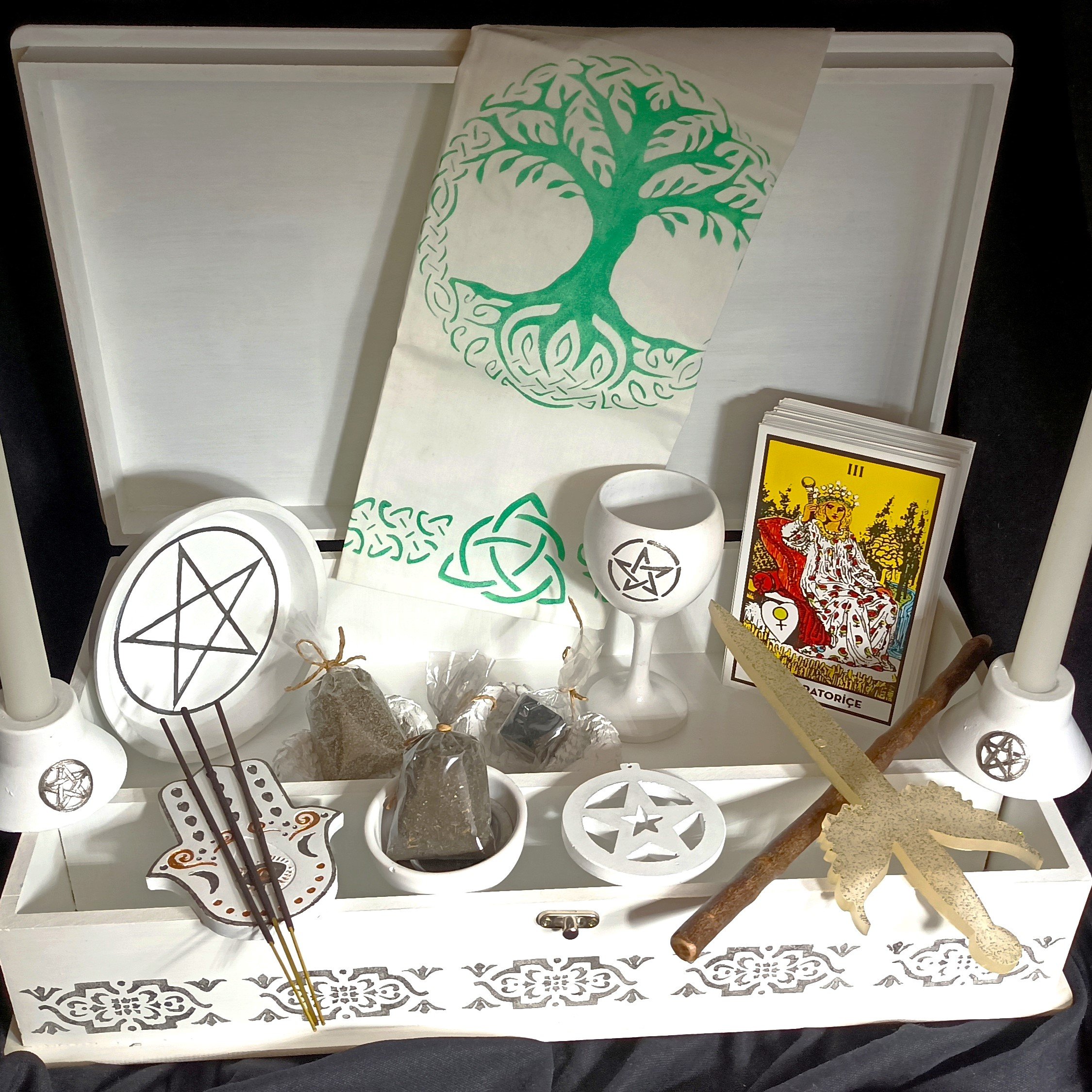 Goddess Altar Seti Beyaz
