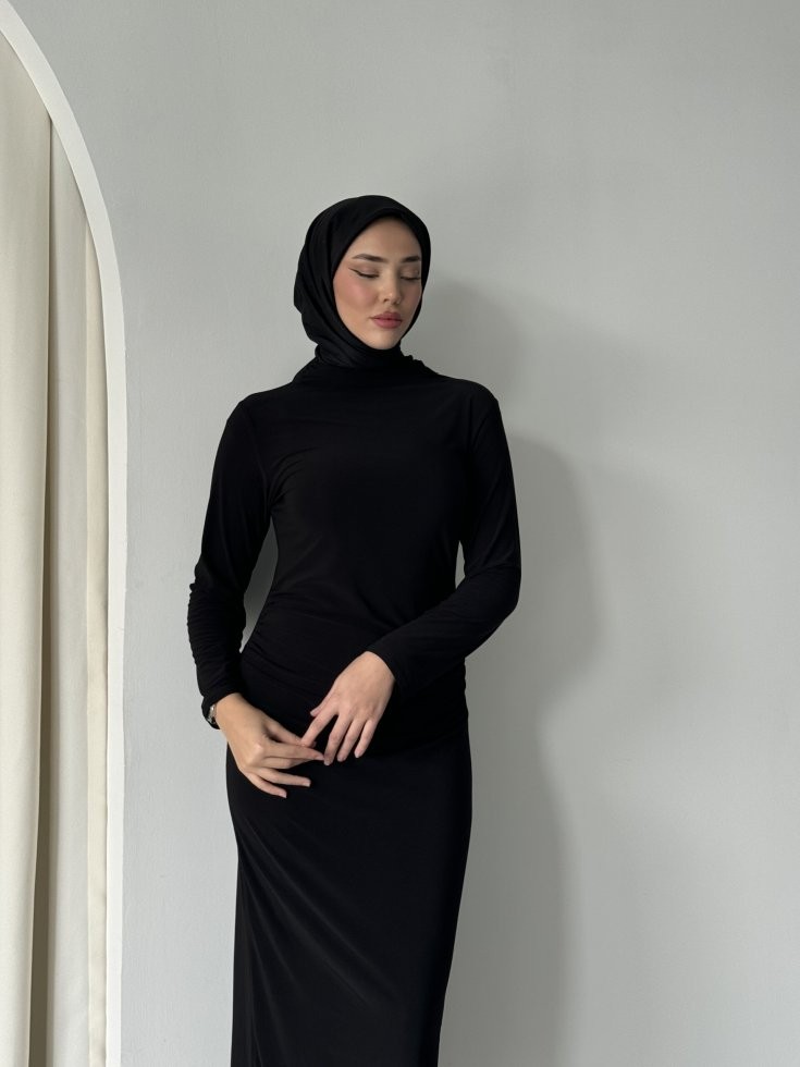 Yan drape detaylı elbise