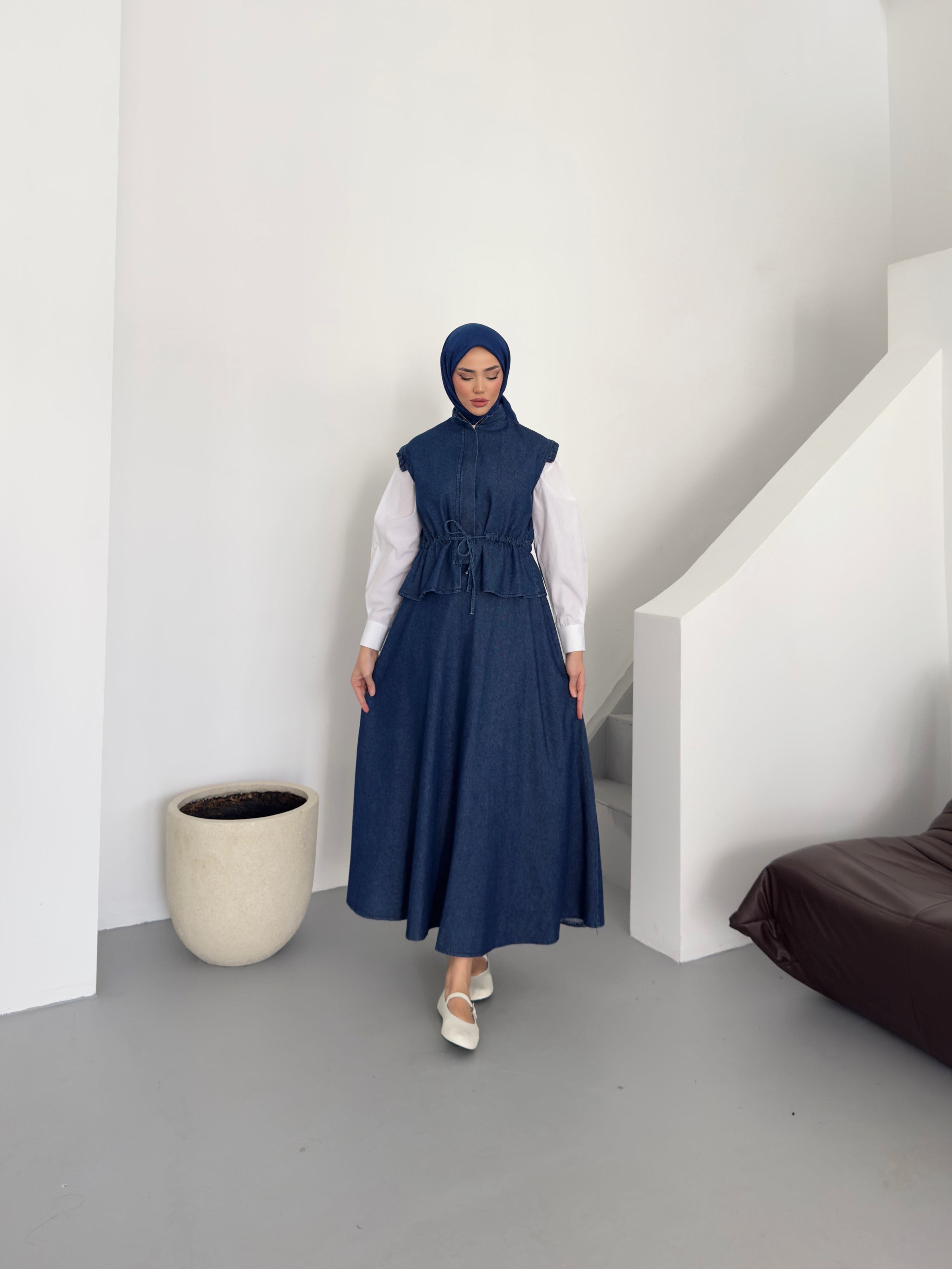 Denim yelekli etek takım