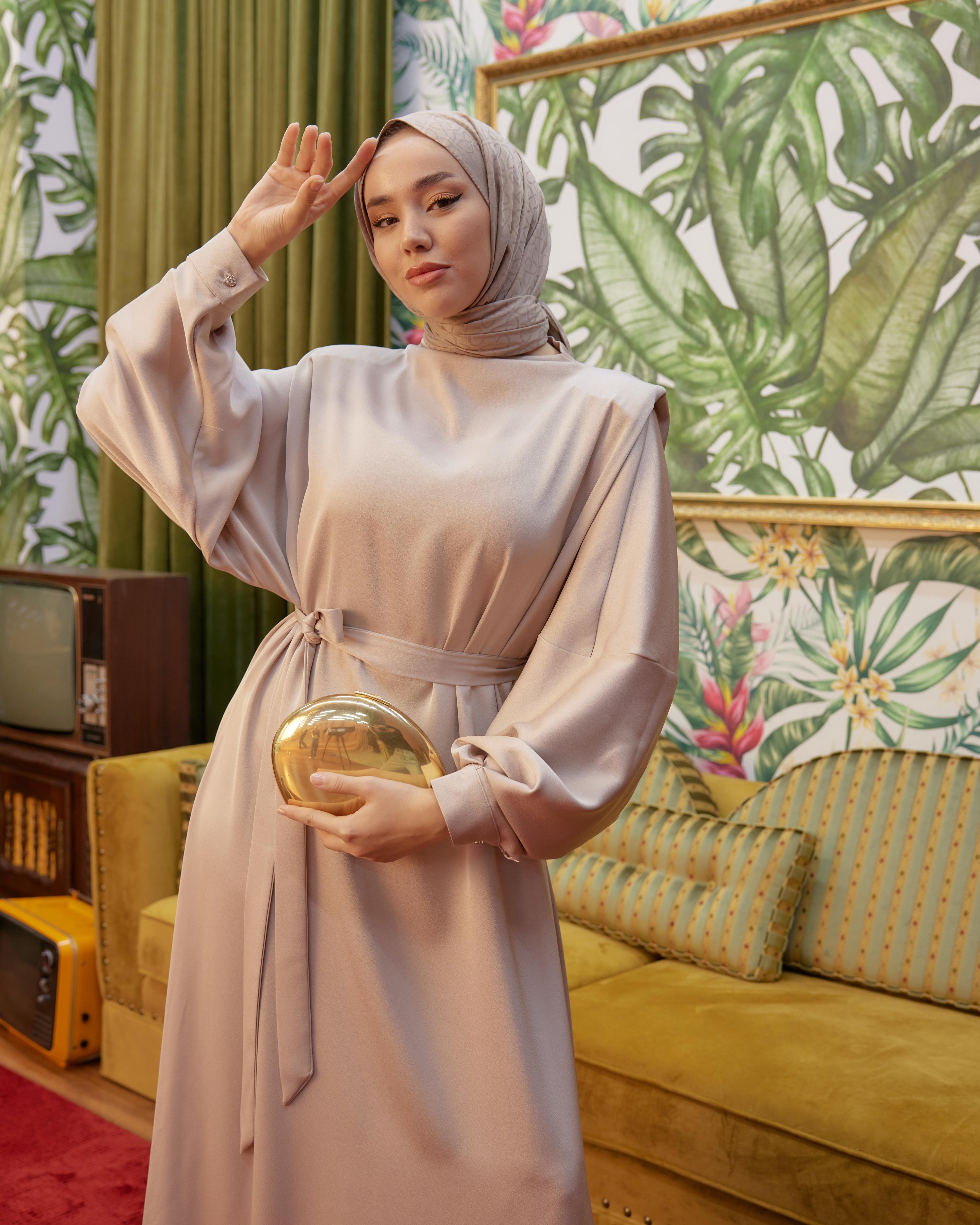 LUNA SATEN ELBİSE KREM