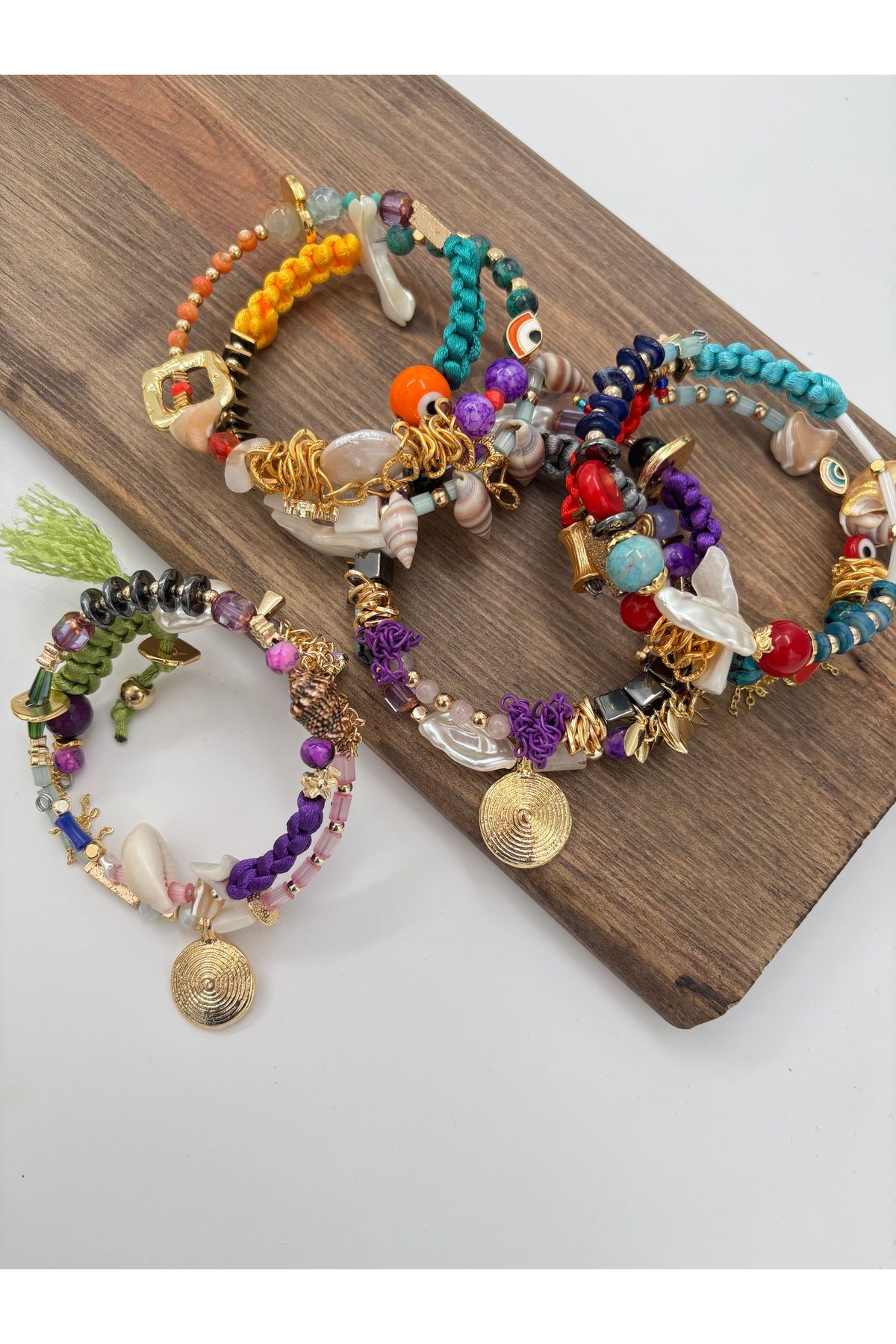 Dolamalı Makrome Detaylı Bileklik ve Halhal