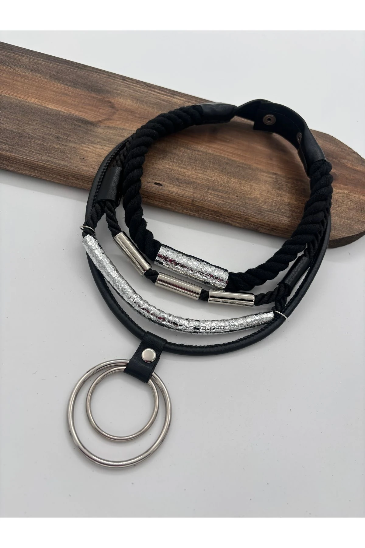 Parlak Derili Halat Kolye