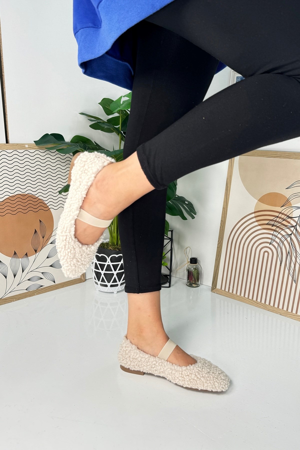 Günlük Kadın Babet Lastikli Alçak Topuklu Tırtıklı Taban Peluş Hafif Oval Burunlu Ayakkabı 345
