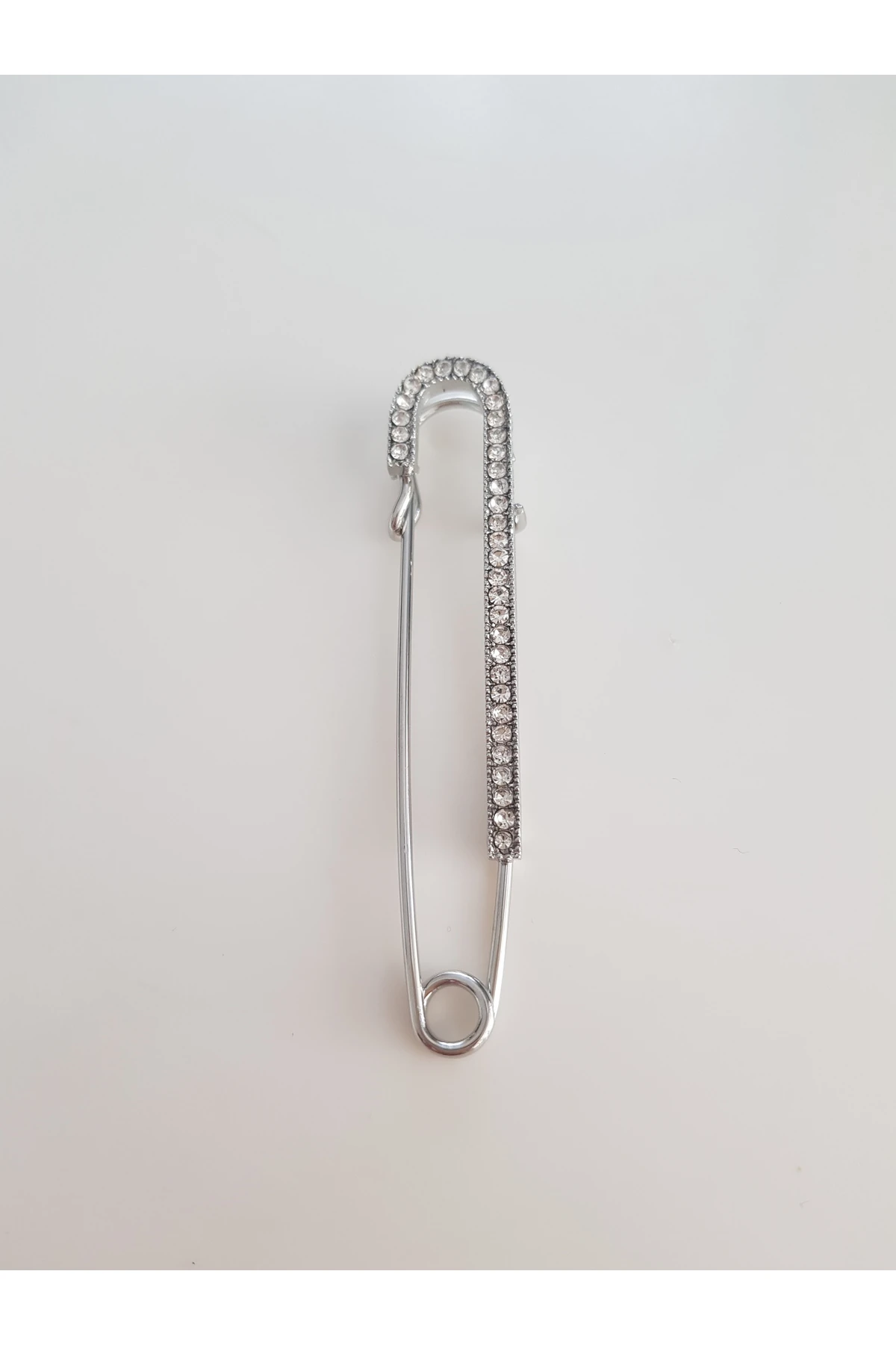 ZİRKON TAŞLI ÇENGELLİ İĞNE BROŞ