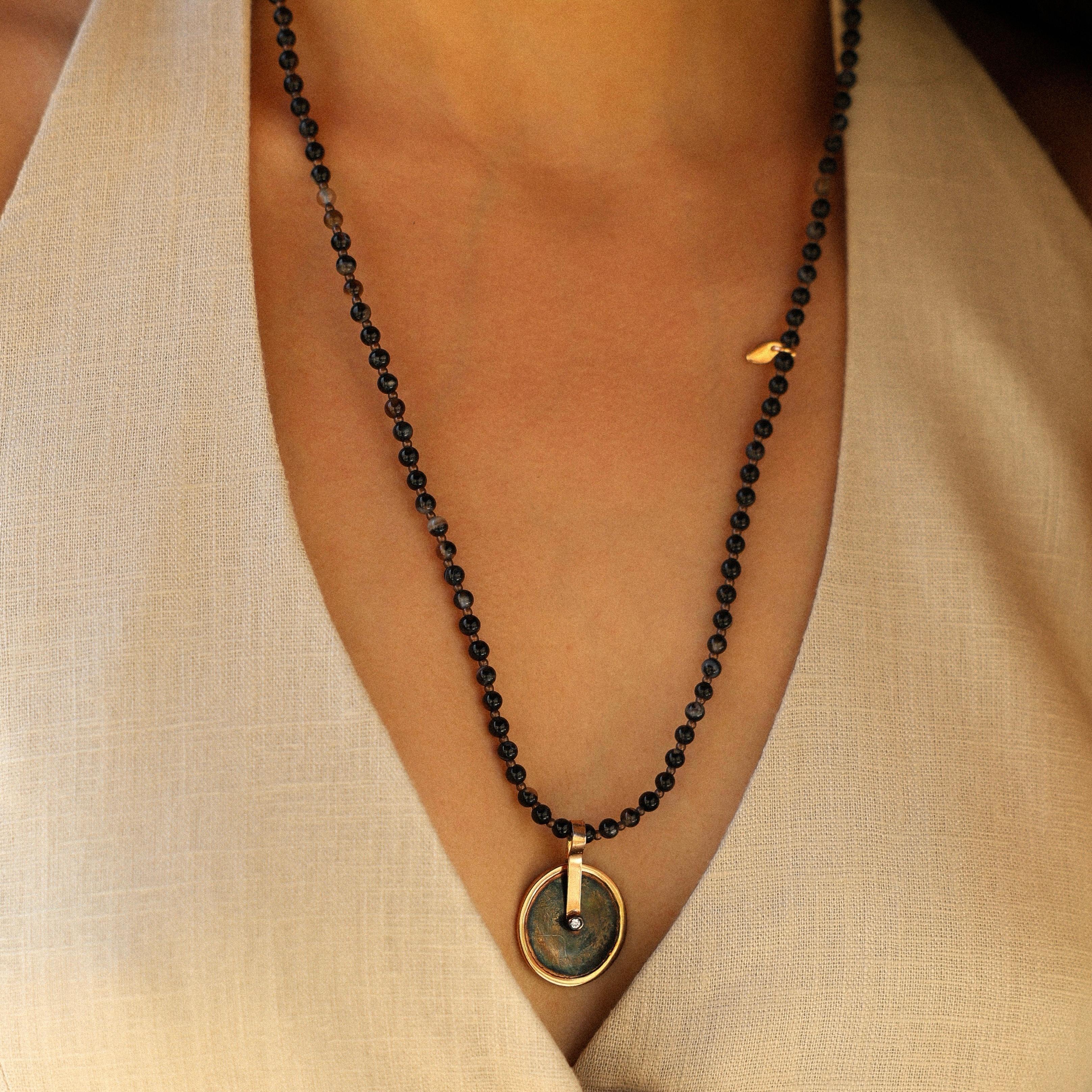 Annis Unisex Necklace