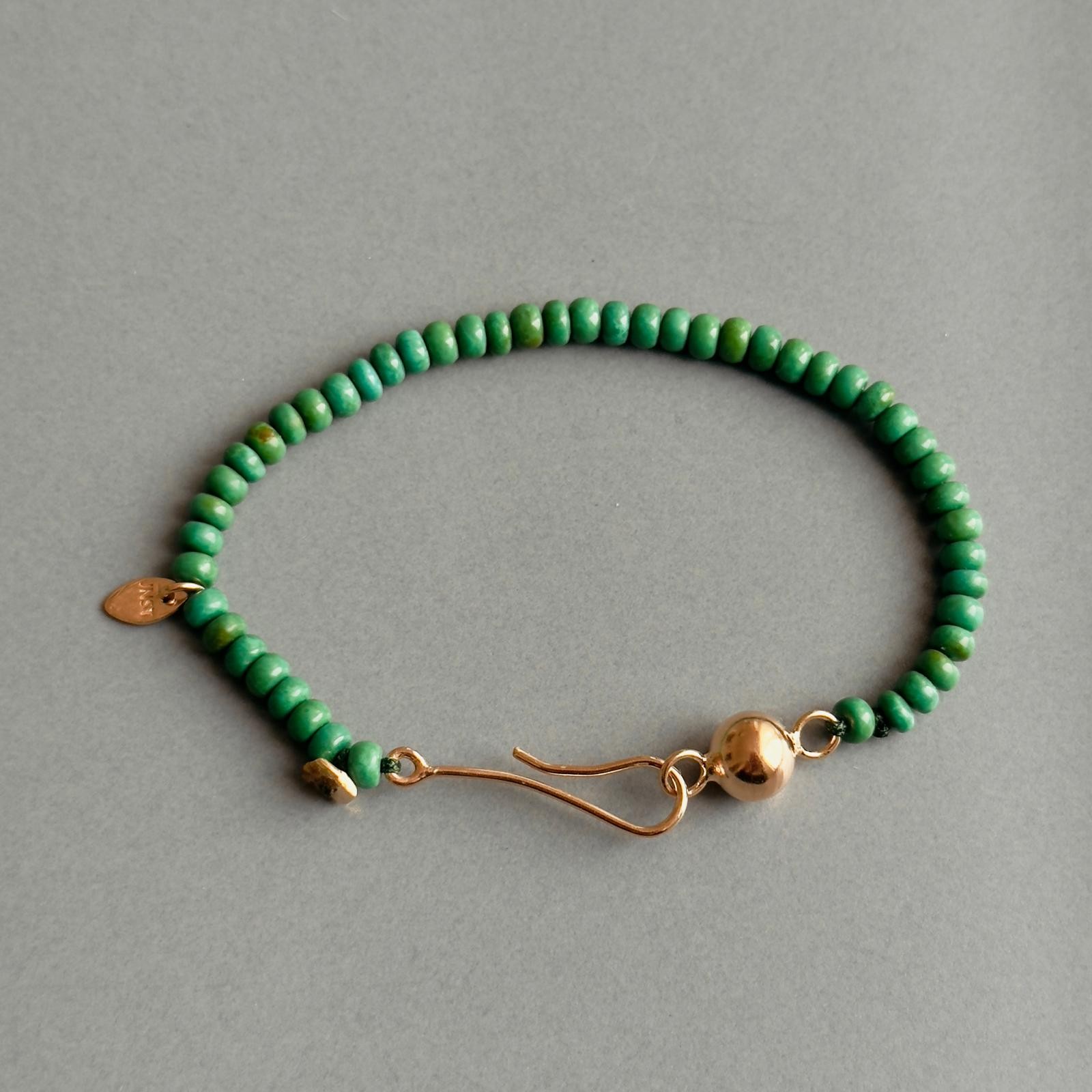 Globe Green Women’s Bracelet