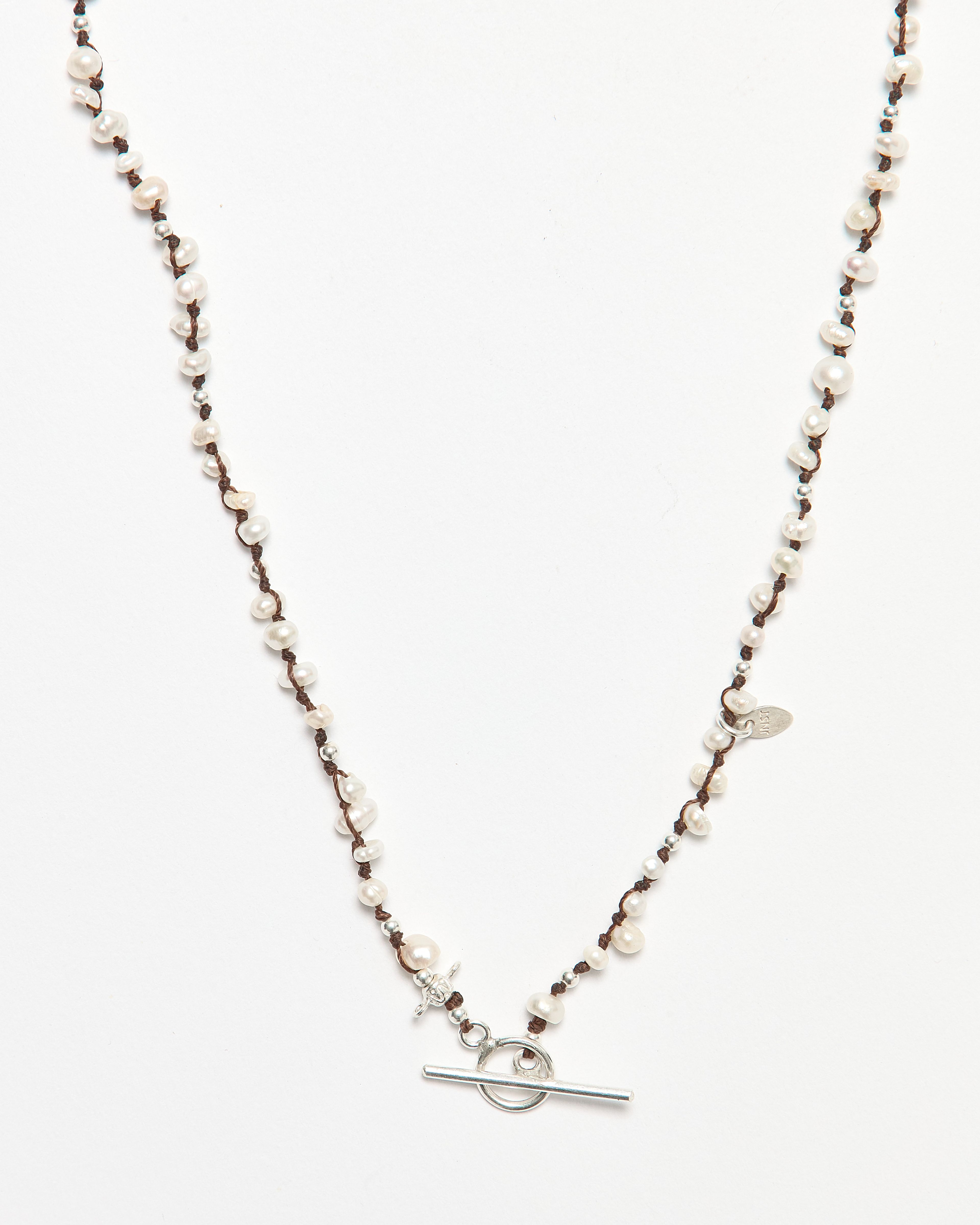 Snowy Women Necklace