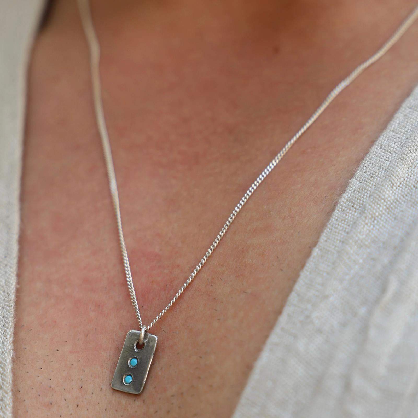 Blue Dots Erkek Kolye