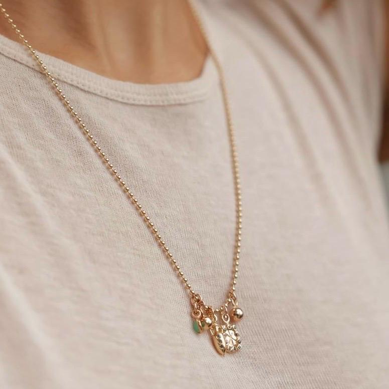 Mira Women Necklace