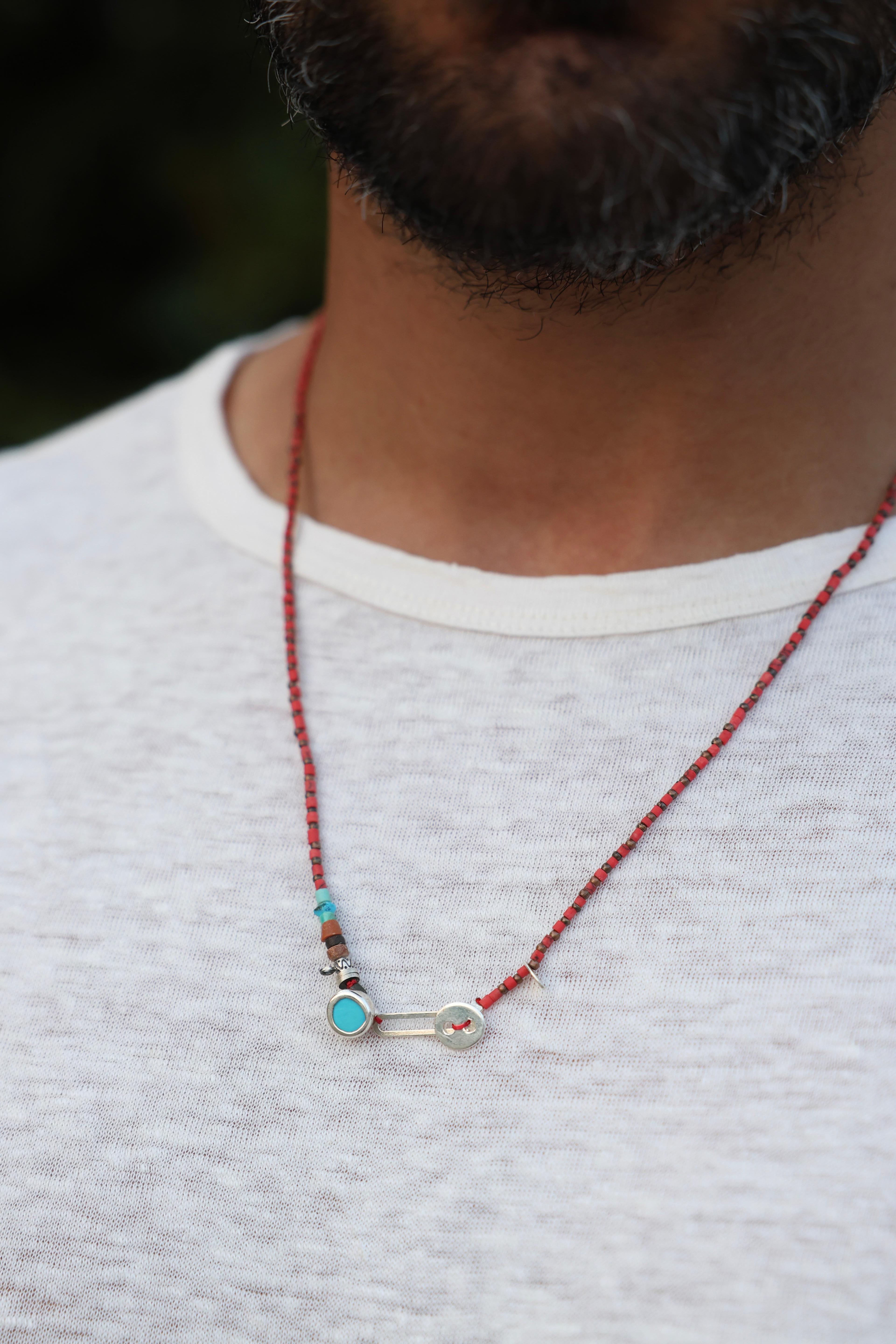 Robroy Red Unisex Kolye