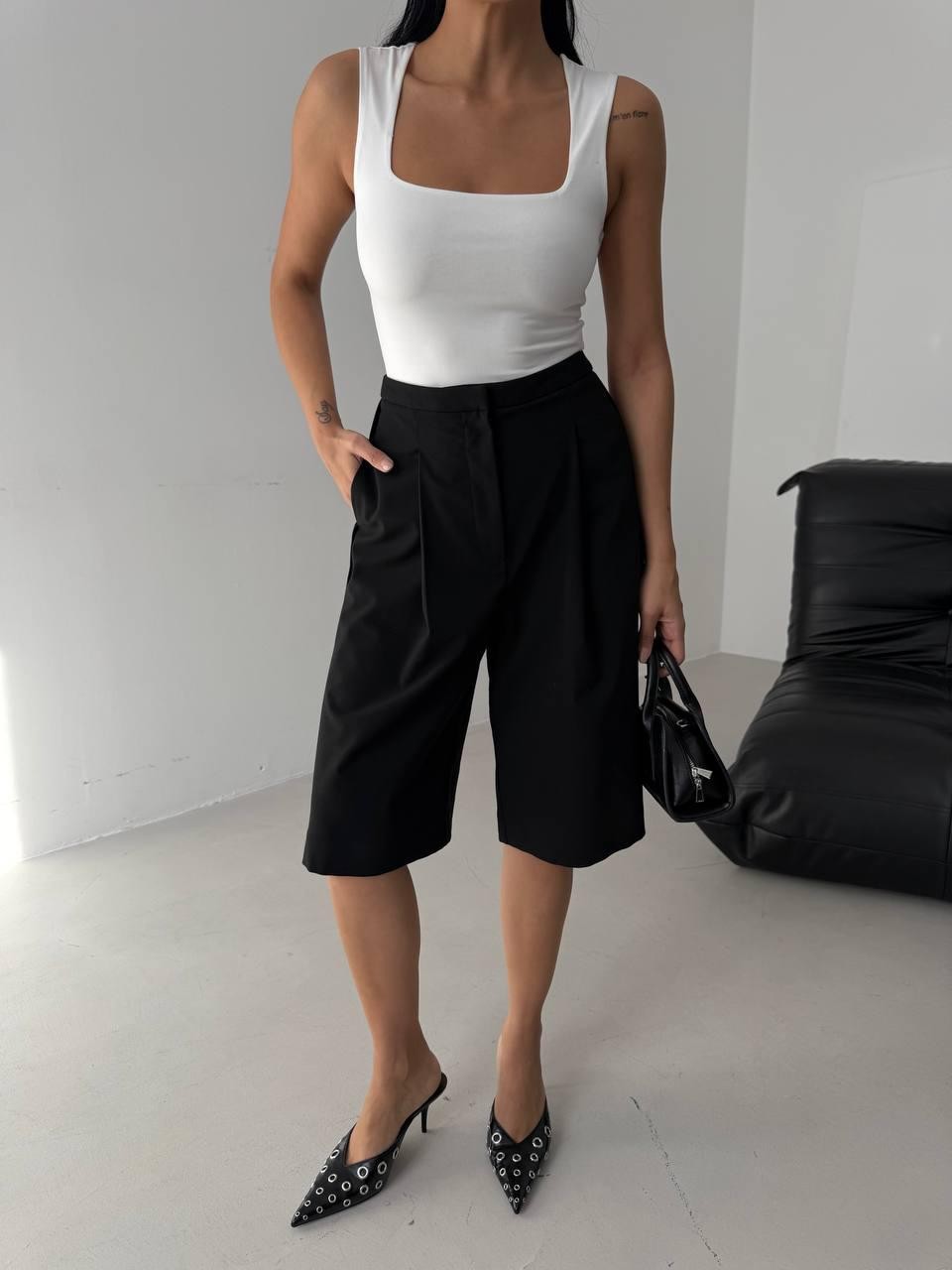 Kare Yaka Kalın Askılı Bodysuit
