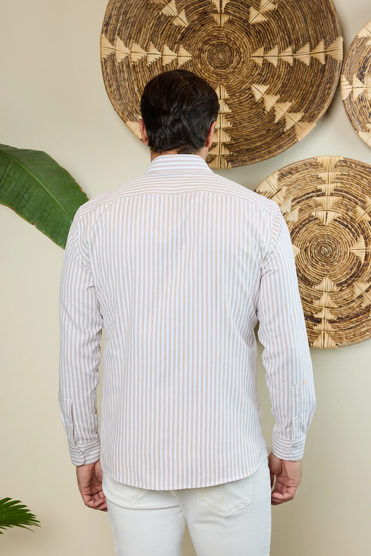 Çizgili Yaka Düğmeli Slim Fit Erkek Gömlek