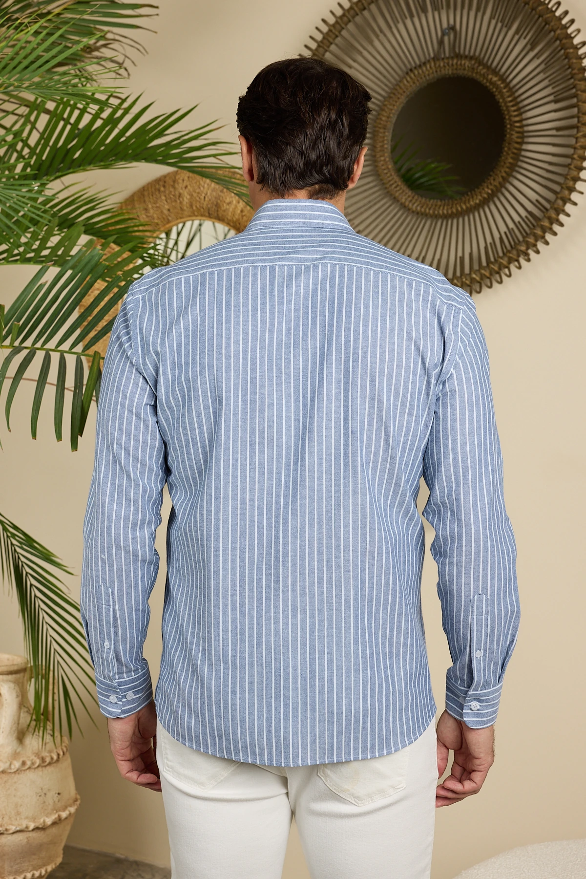 Lacivert Beyaz Çizgili Yaka Düğmeli Erkek Slim Fit Gömlek