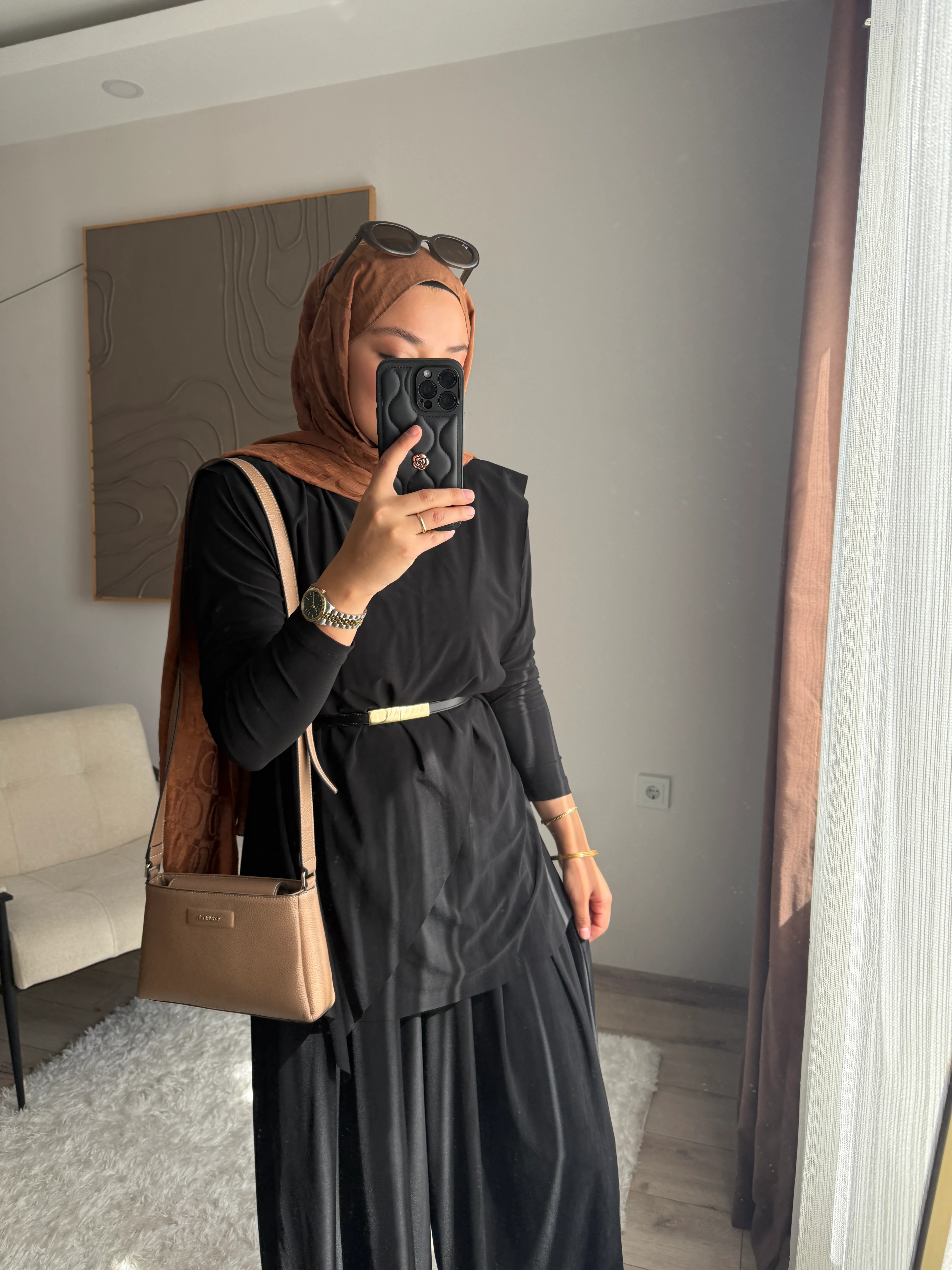 Sandy Takım Siyah (Ön sipariş)