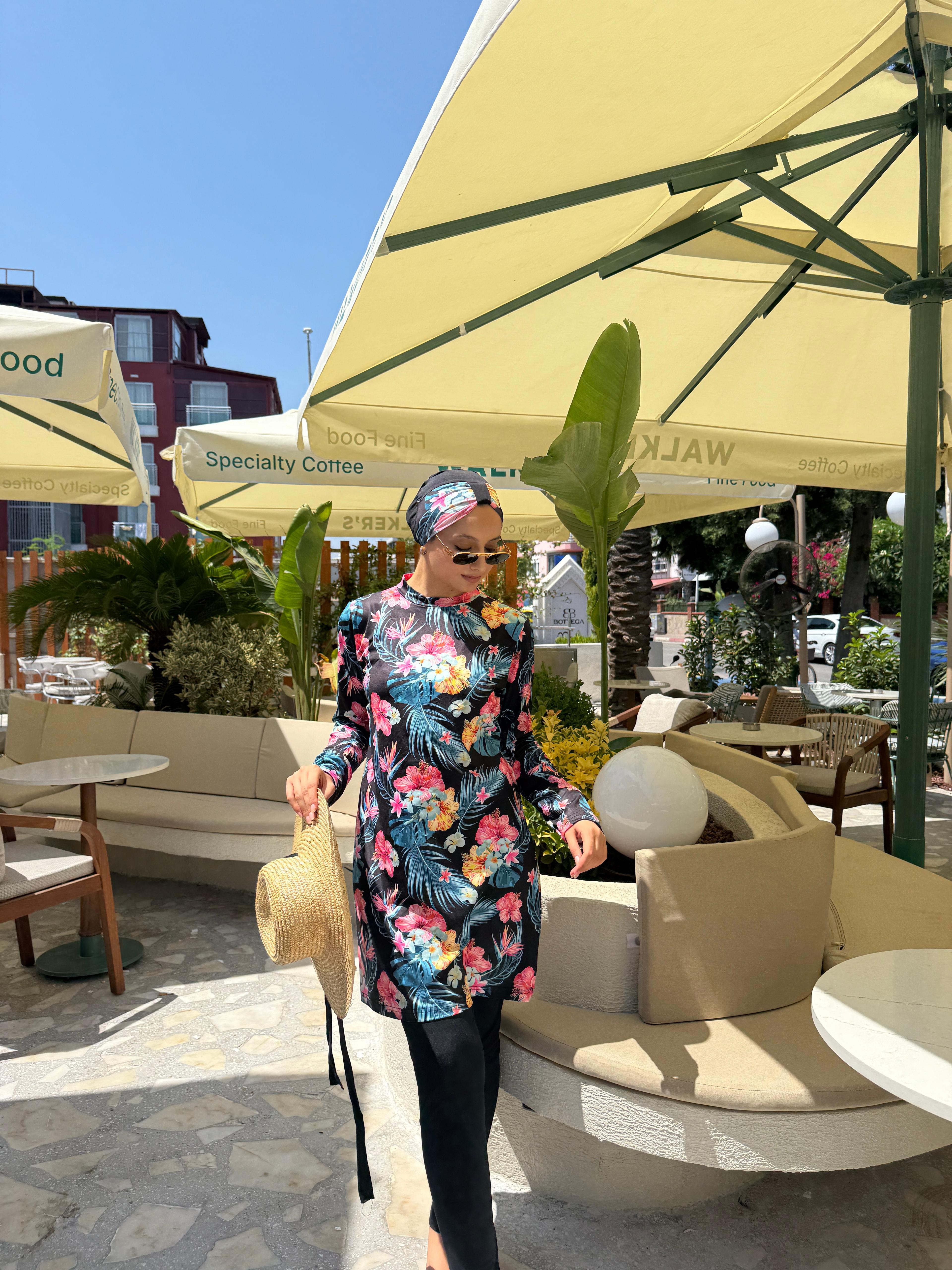Lioara Haşema Renkli Çiçekli 3'lü Set 