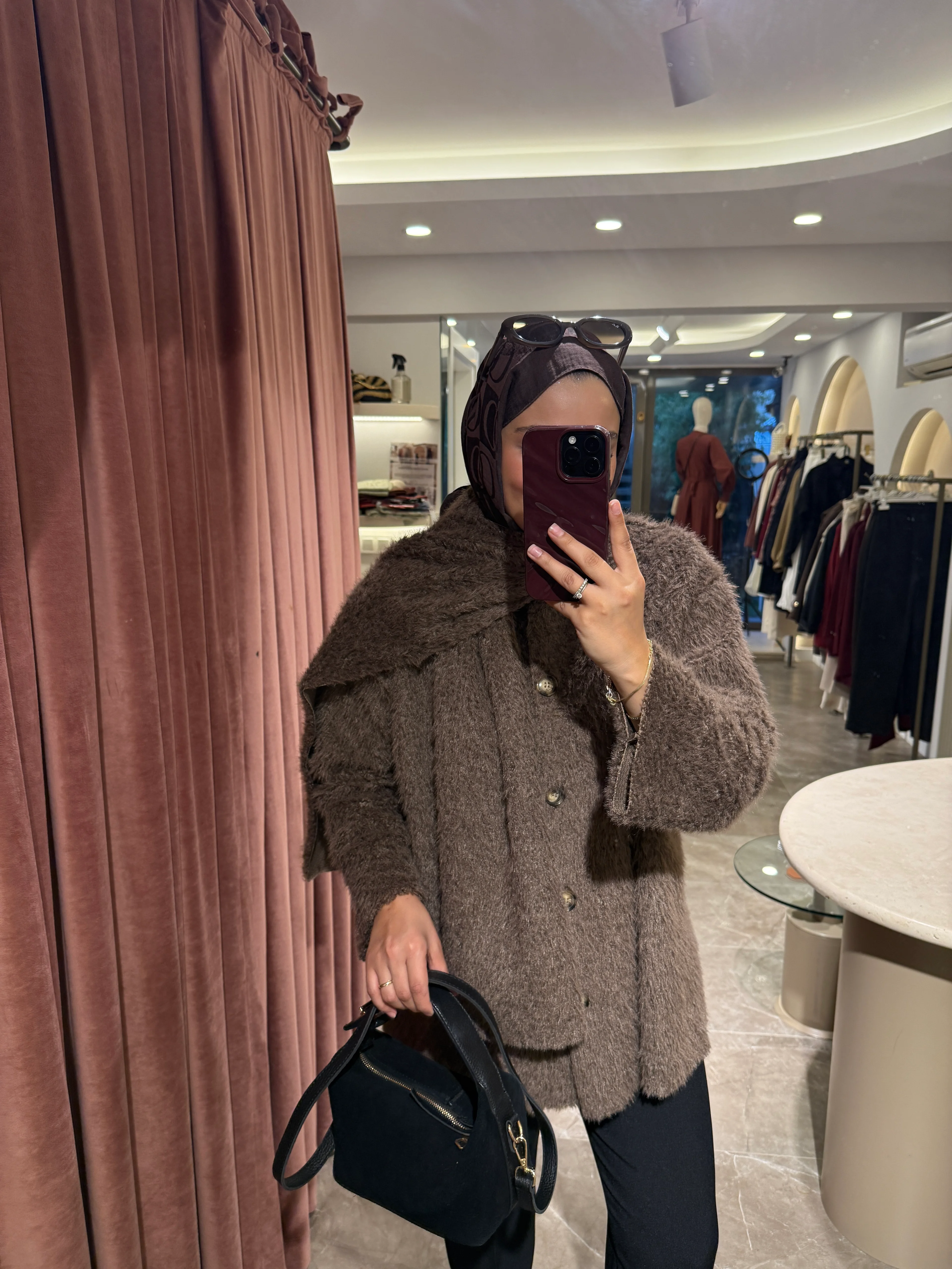 Şal Yaka Yumoş Düğmeli Hırka 