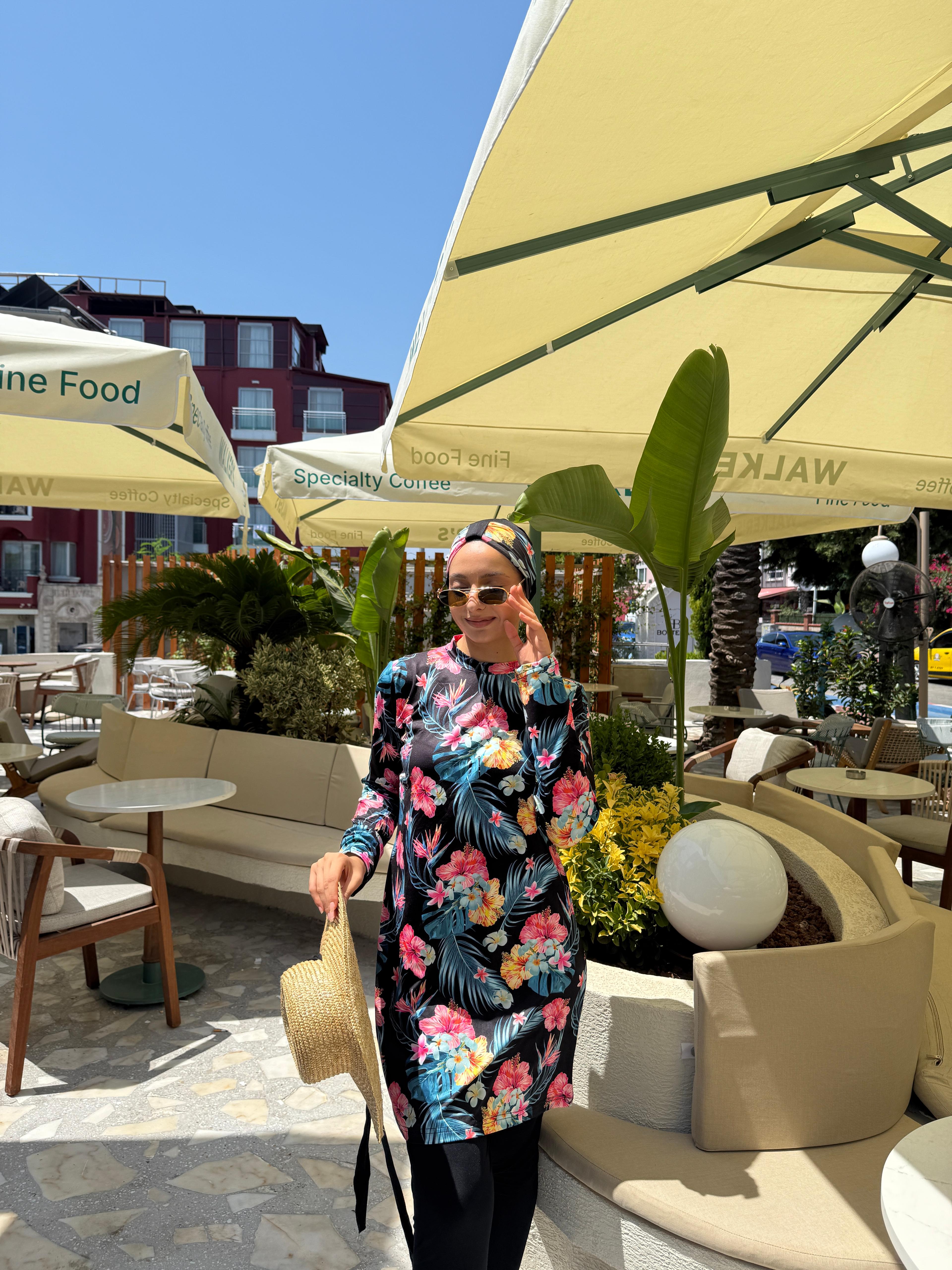 Lioara Haşema Renkli Çiçekli 3'lü Set 