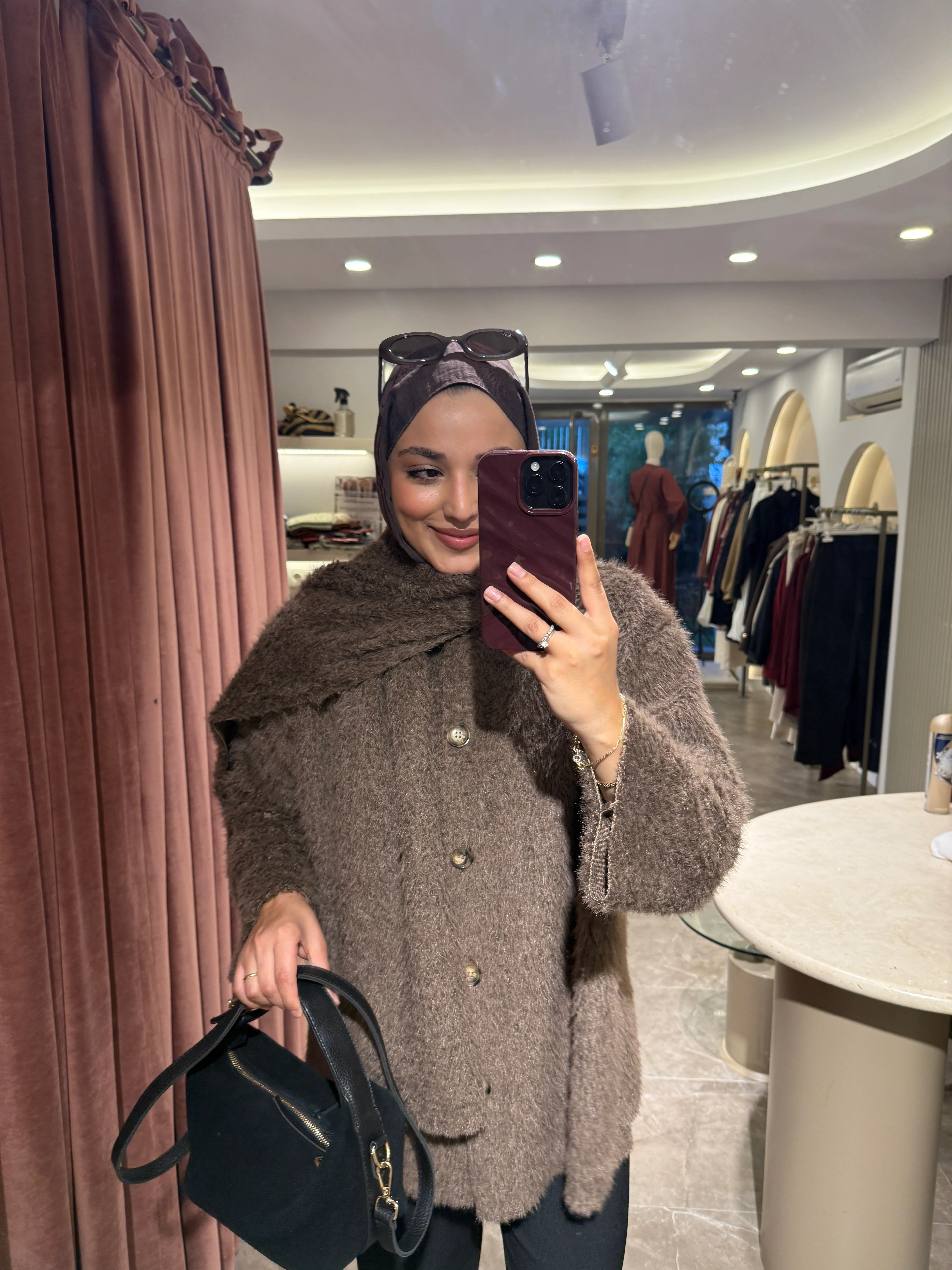 Şal Yaka Yumoş Düğmeli Hırka 